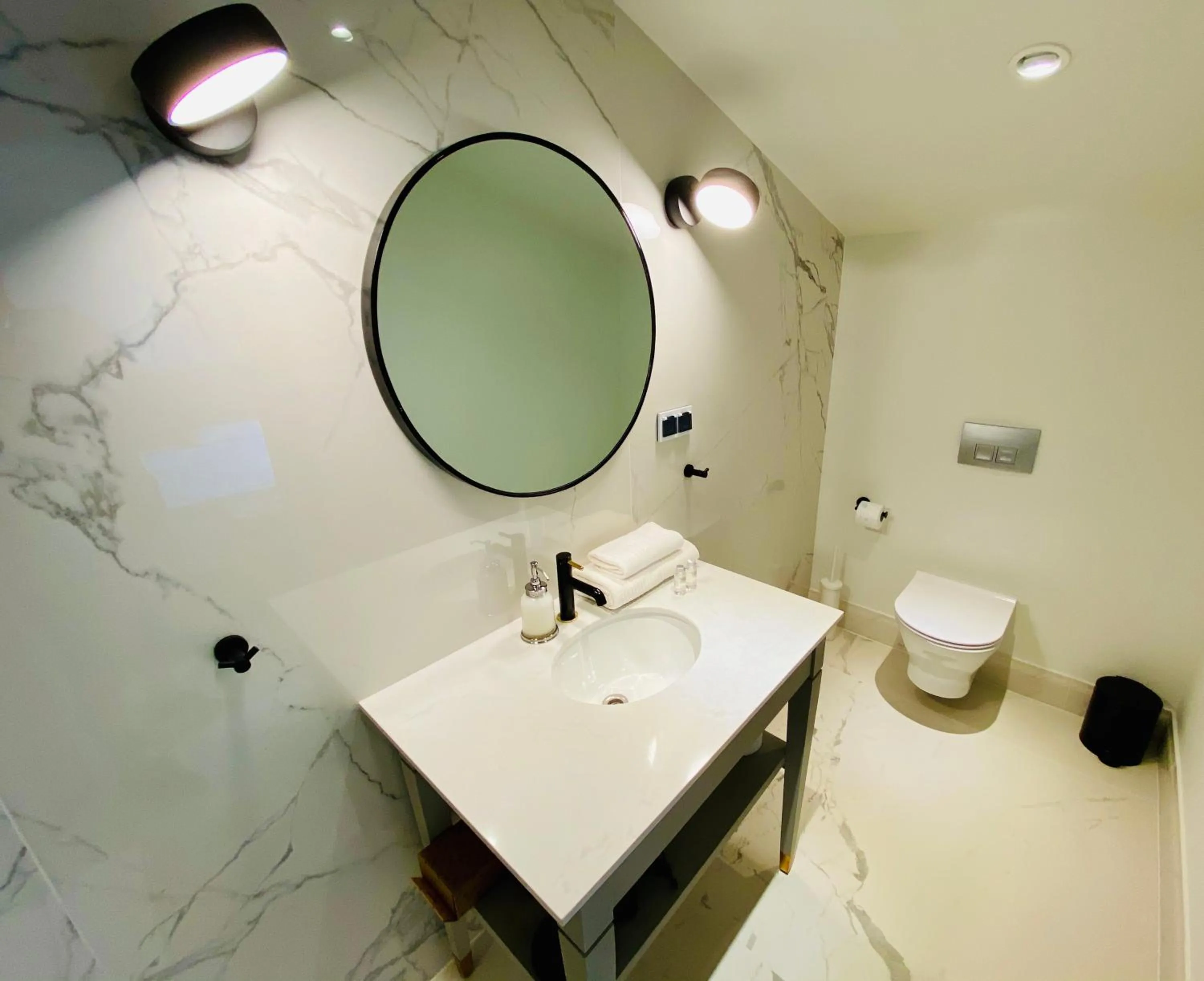 Bathroom in Zamek Sarny - Schloss Scharfeneck