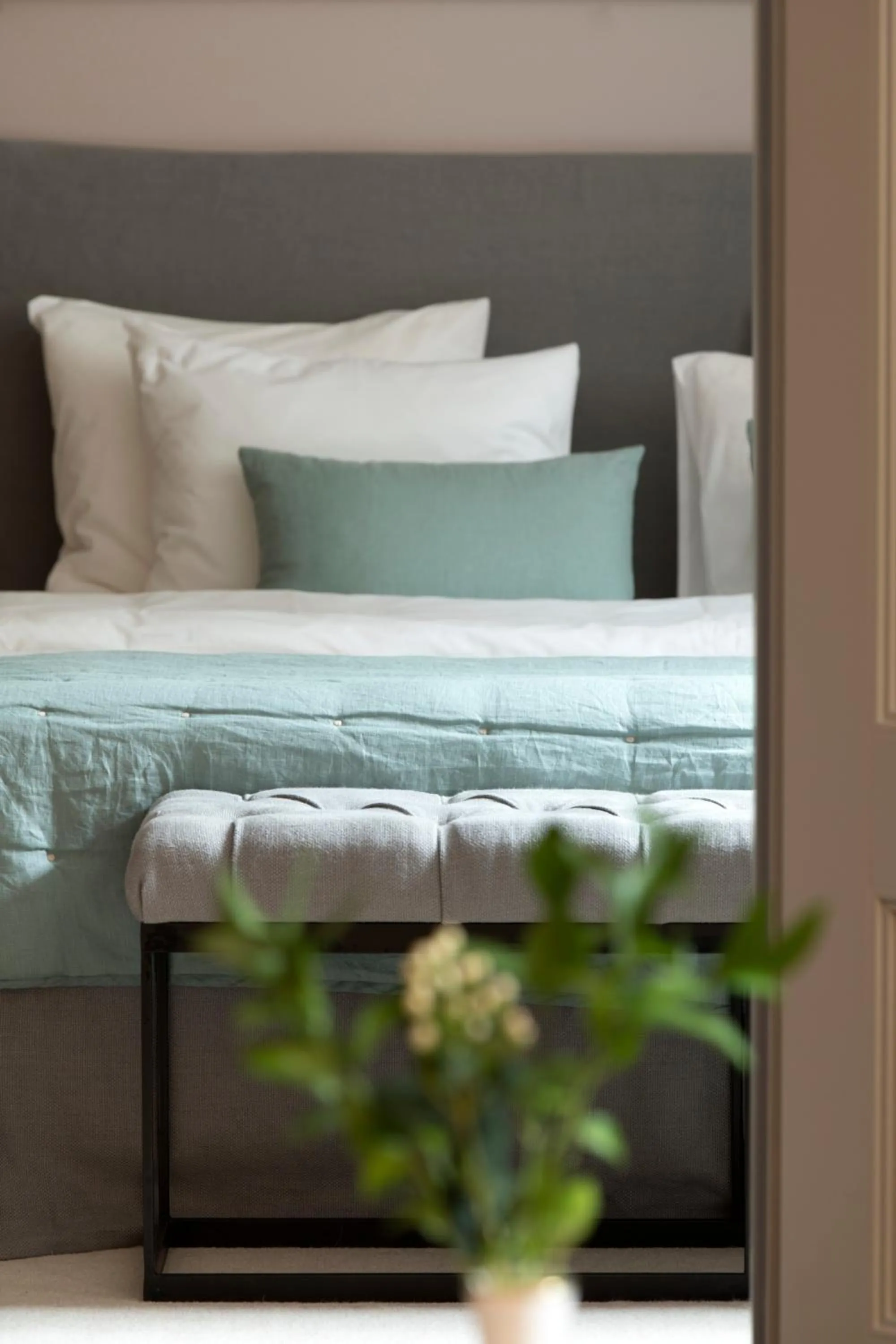 Bed in Zamek Sarny - Schloss Scharfeneck