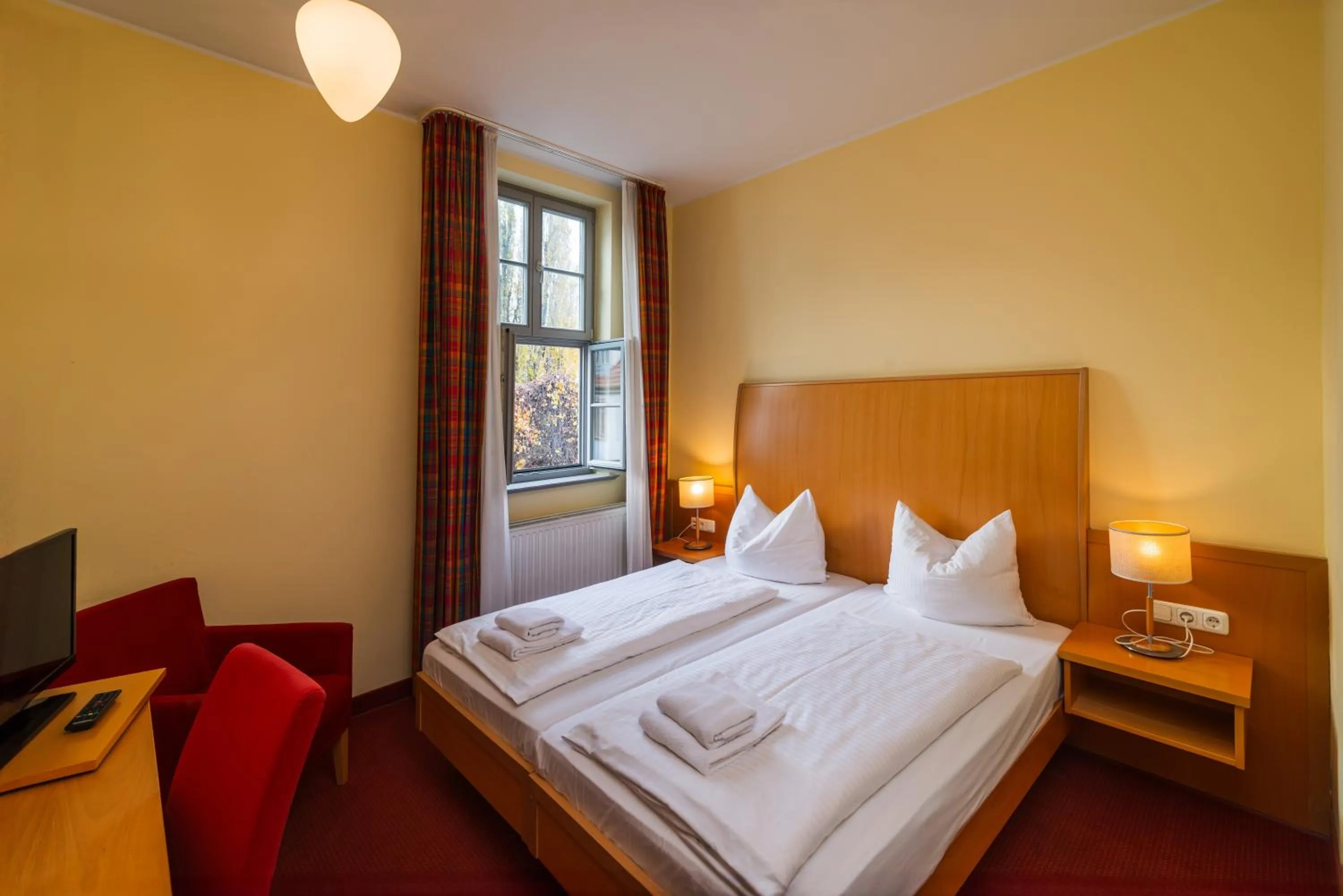 Photo of the whole room, Bed in Hotel Erbenhof