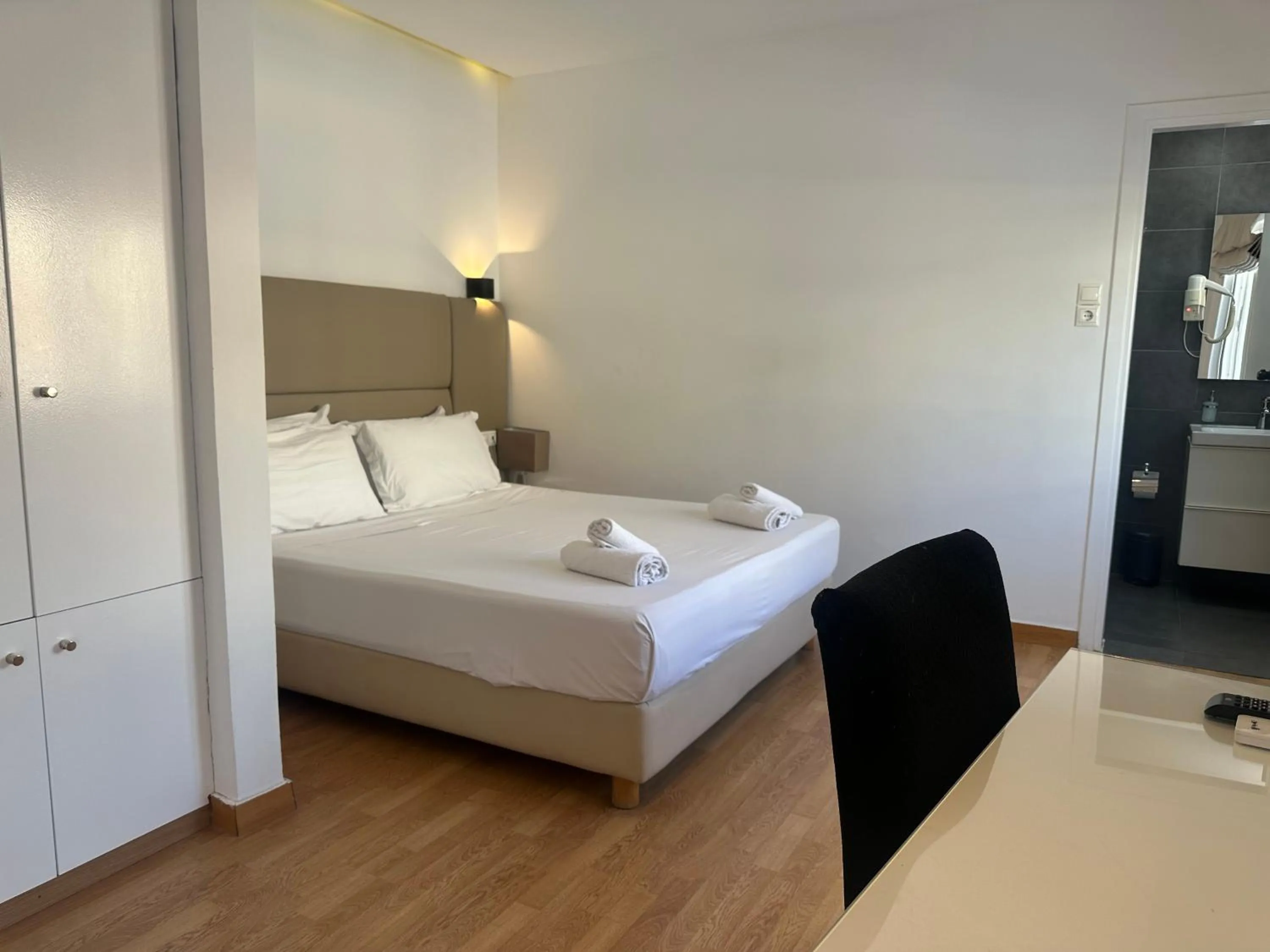 Bedroom, Bed in HOTEL_TIER