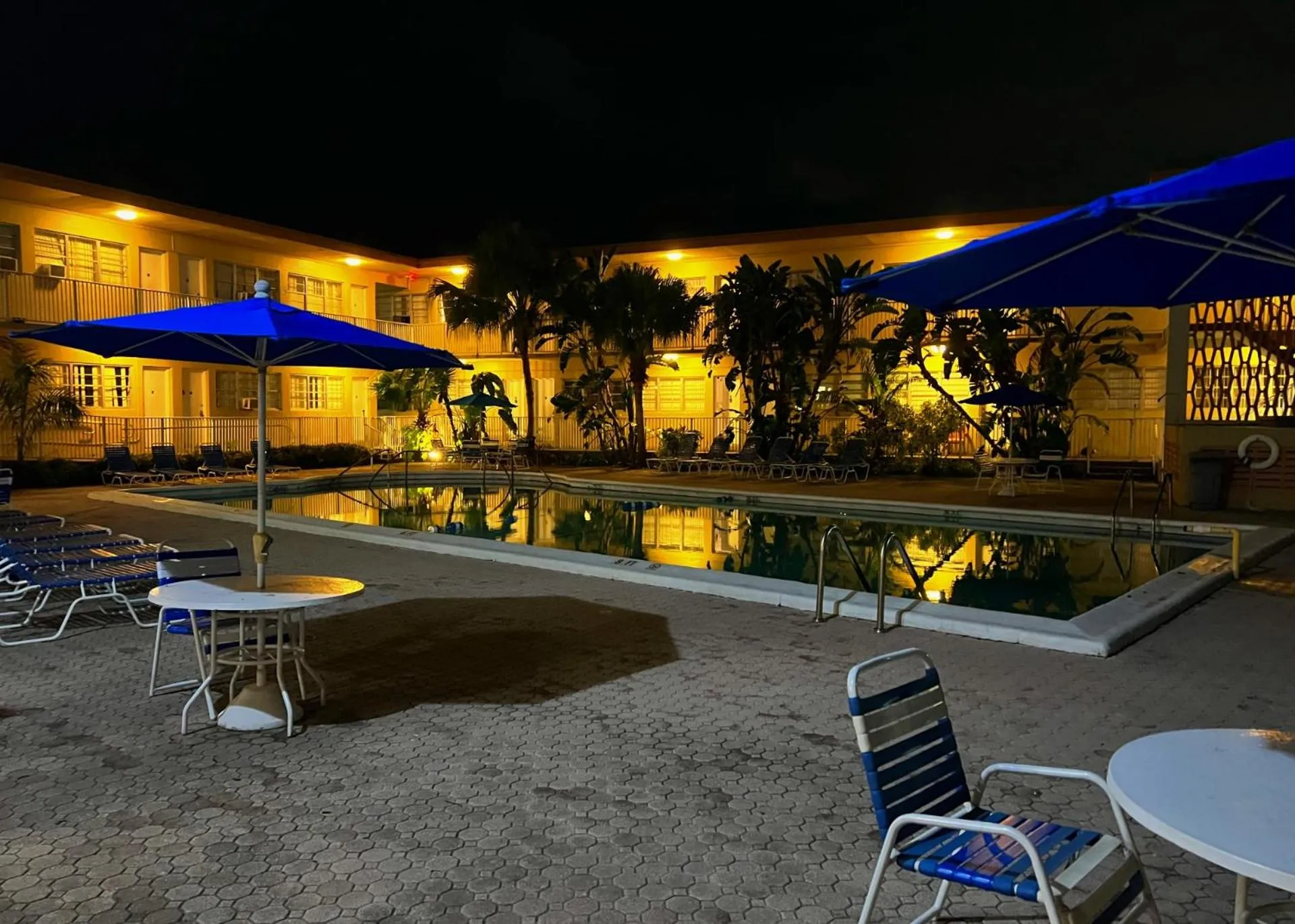 Bposhtels Hollywood Florida