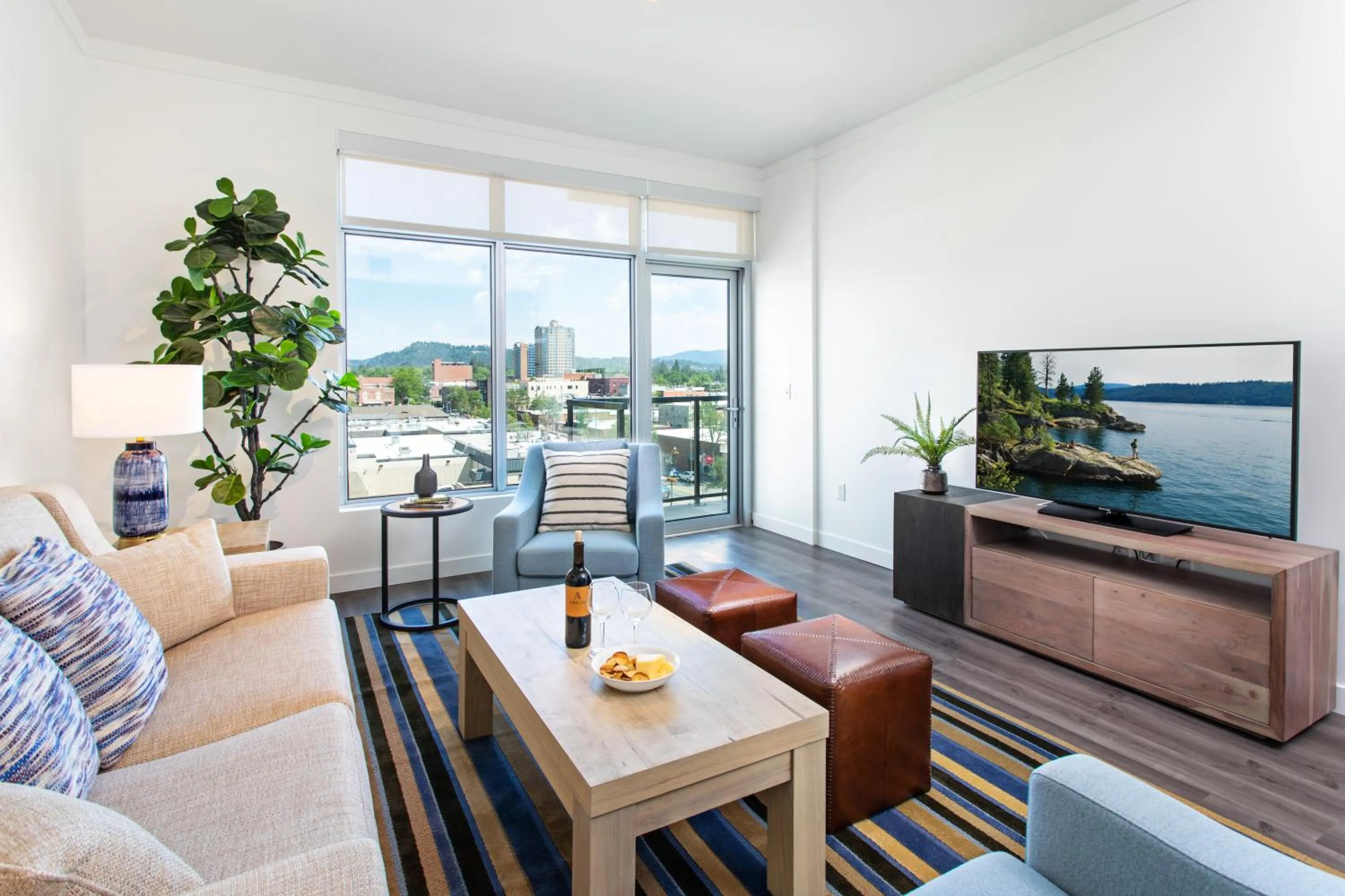 Living room in One Lakeside