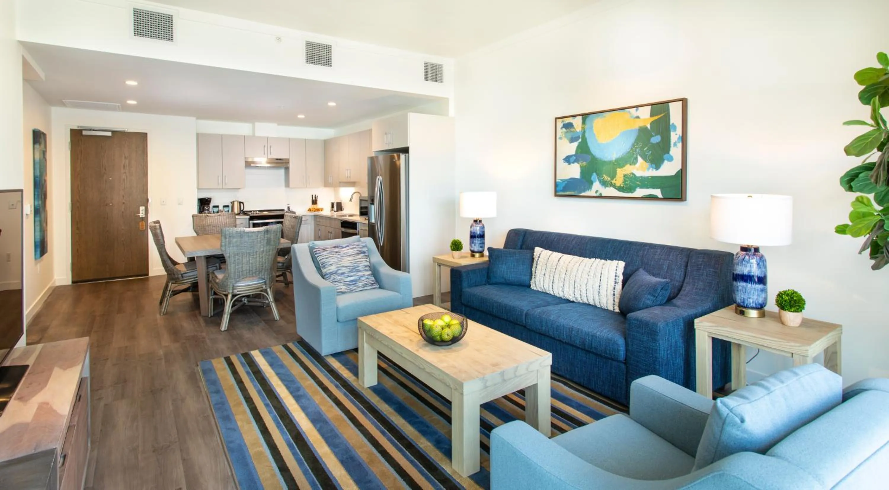 Living room in One Lakeside