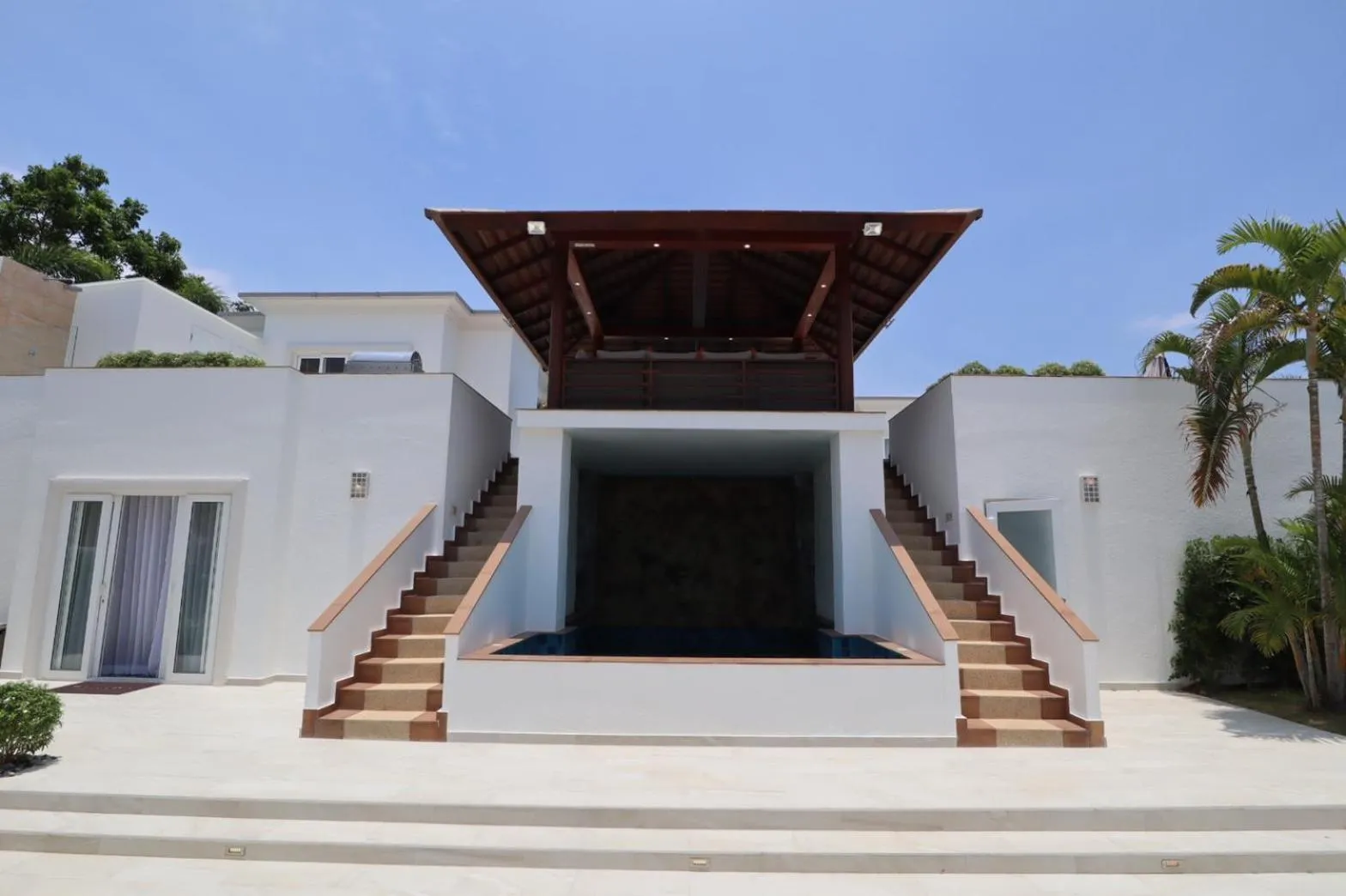 Property building in Sunset View Pool Villa 7 BR 14-16 Persons