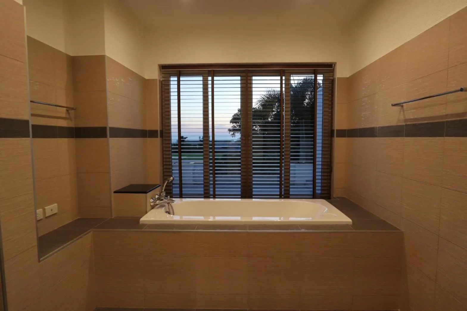 Bathroom in Sunset View Pool Villa 7 BR 14-16 Persons