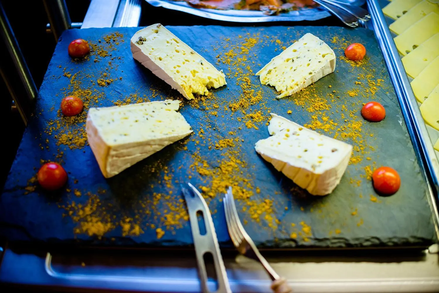 Buffet breakfast in Holzschuhs Schwarzwaldhotel