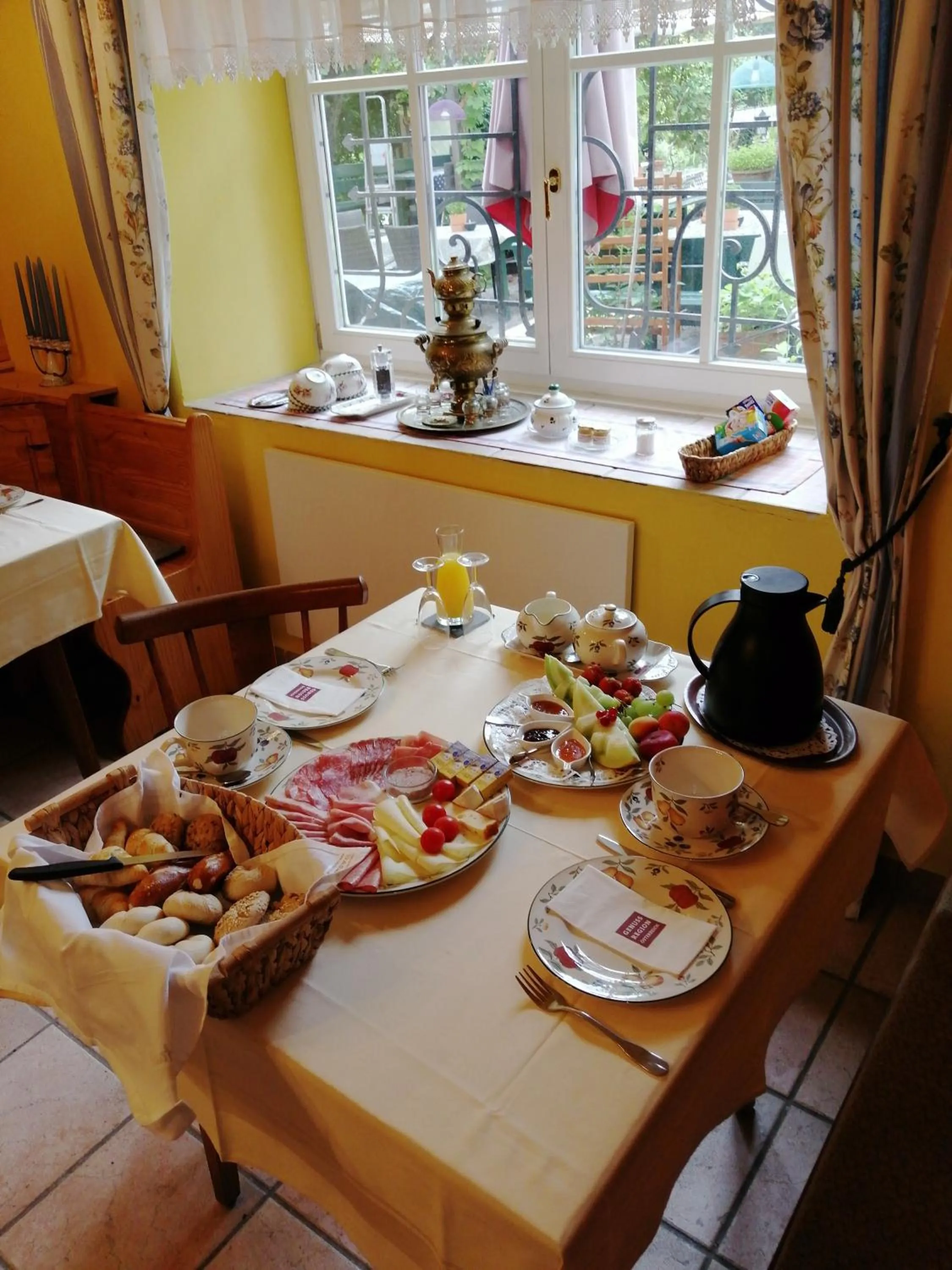 Restaurant/places to eat in Landhaus Gritschacher