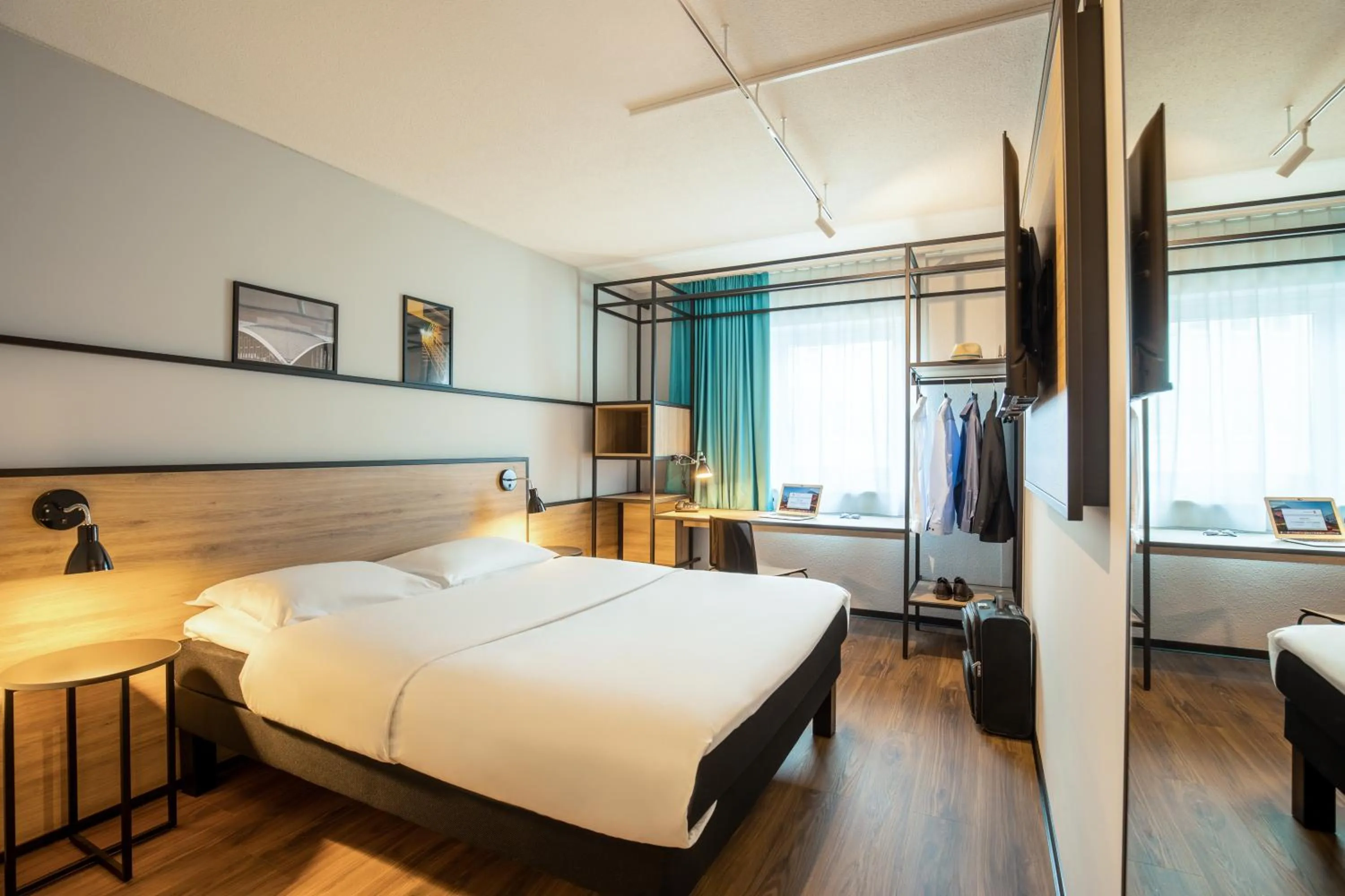 Photo of the whole room, Bed in ibis Hotel Dortmund City