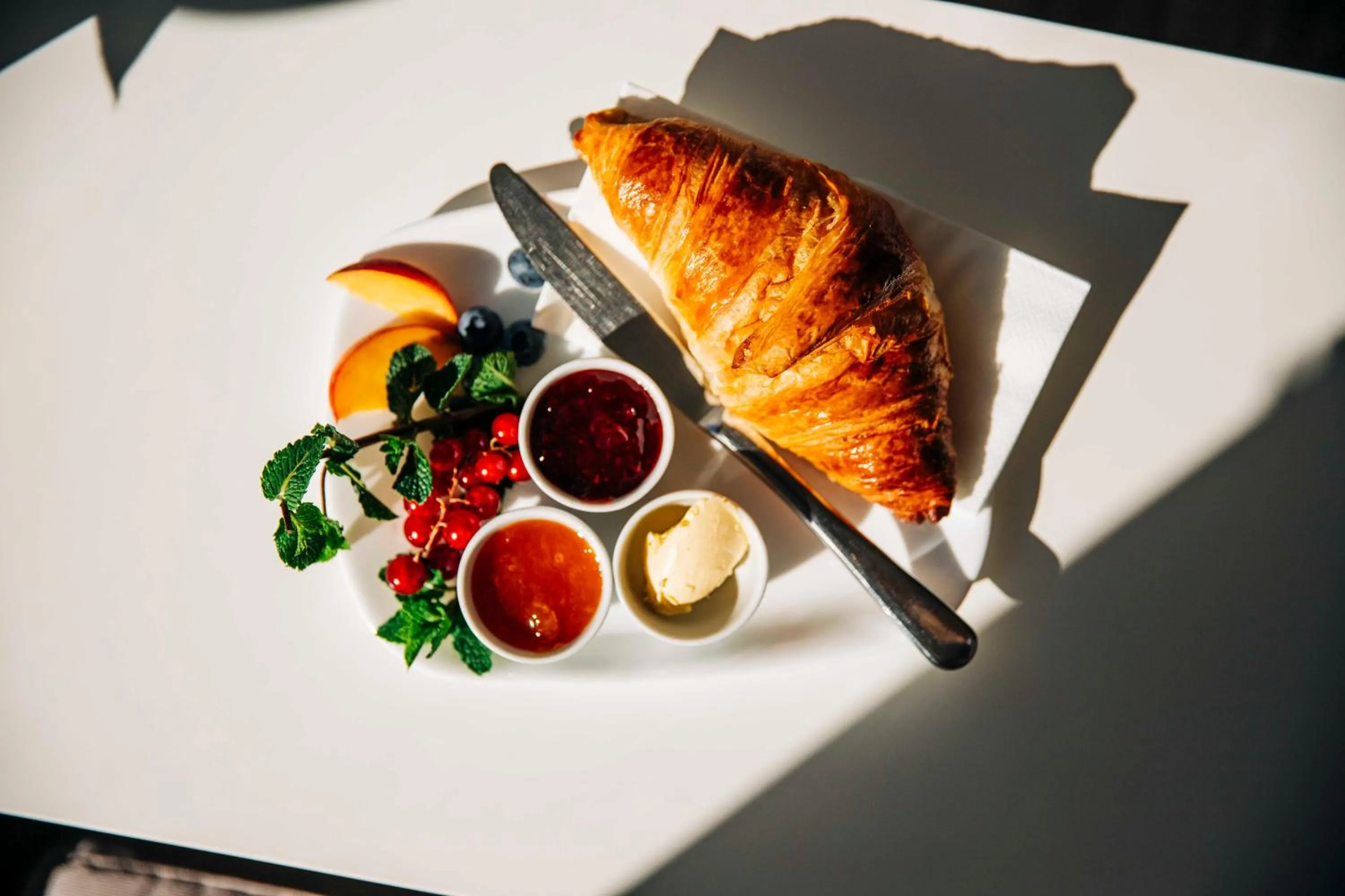 Breakfast in DAS v EVERT Hotel - am Congress Centrum Würzburg