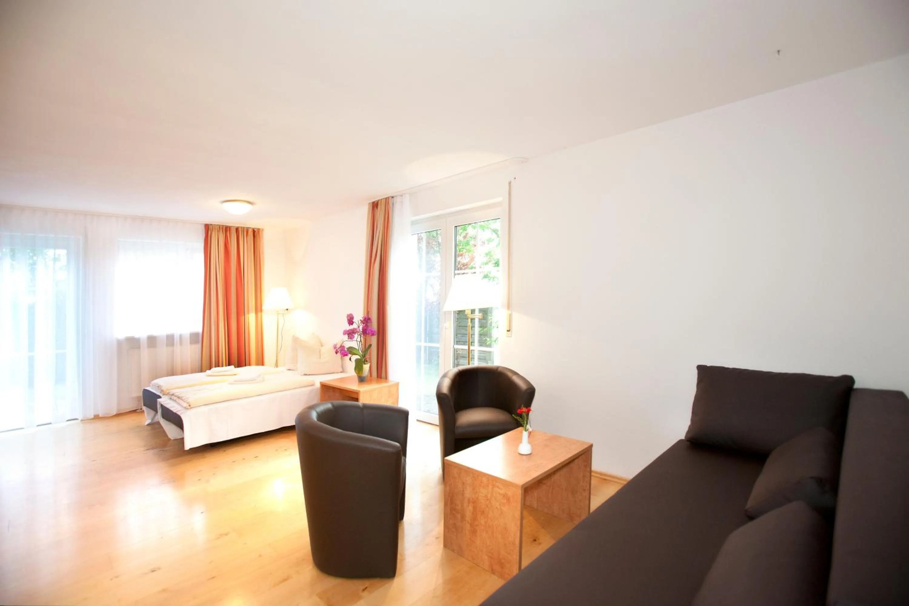 One-Bedroom Apartment (6 Adults) in Hotelpension zum Gockl