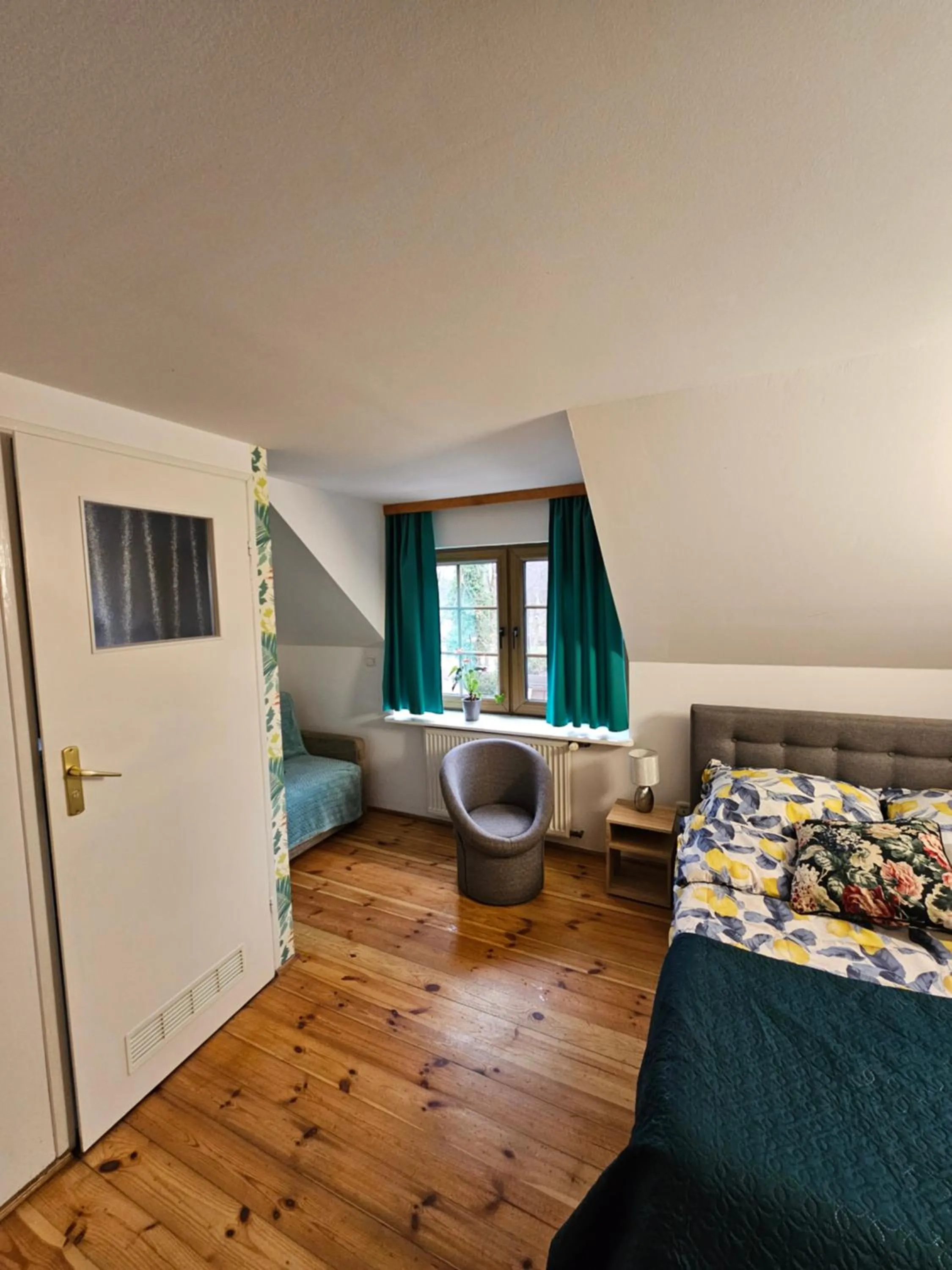 Bed in Karczma Regionalna Młyn -pokoje gościne