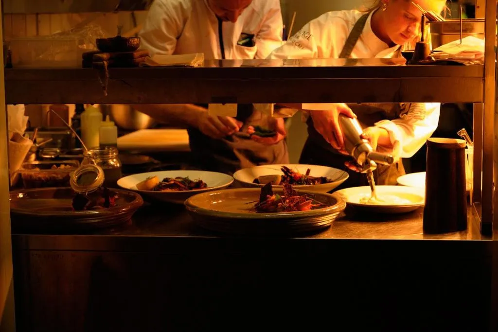 Food and drinks in Eco Hotel Plantage Rococo