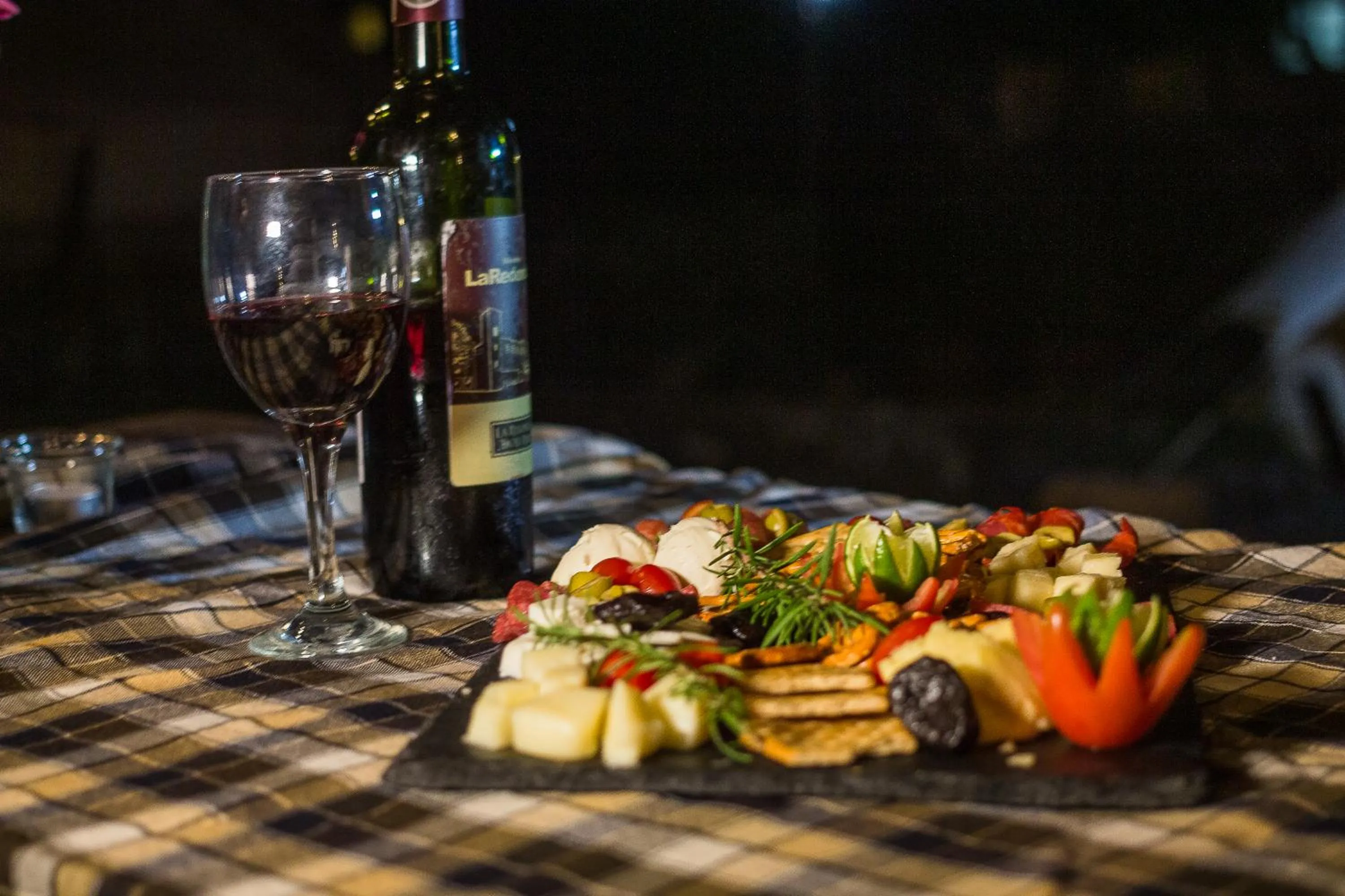 Food and drinks in La Posada en el Potrero Chico