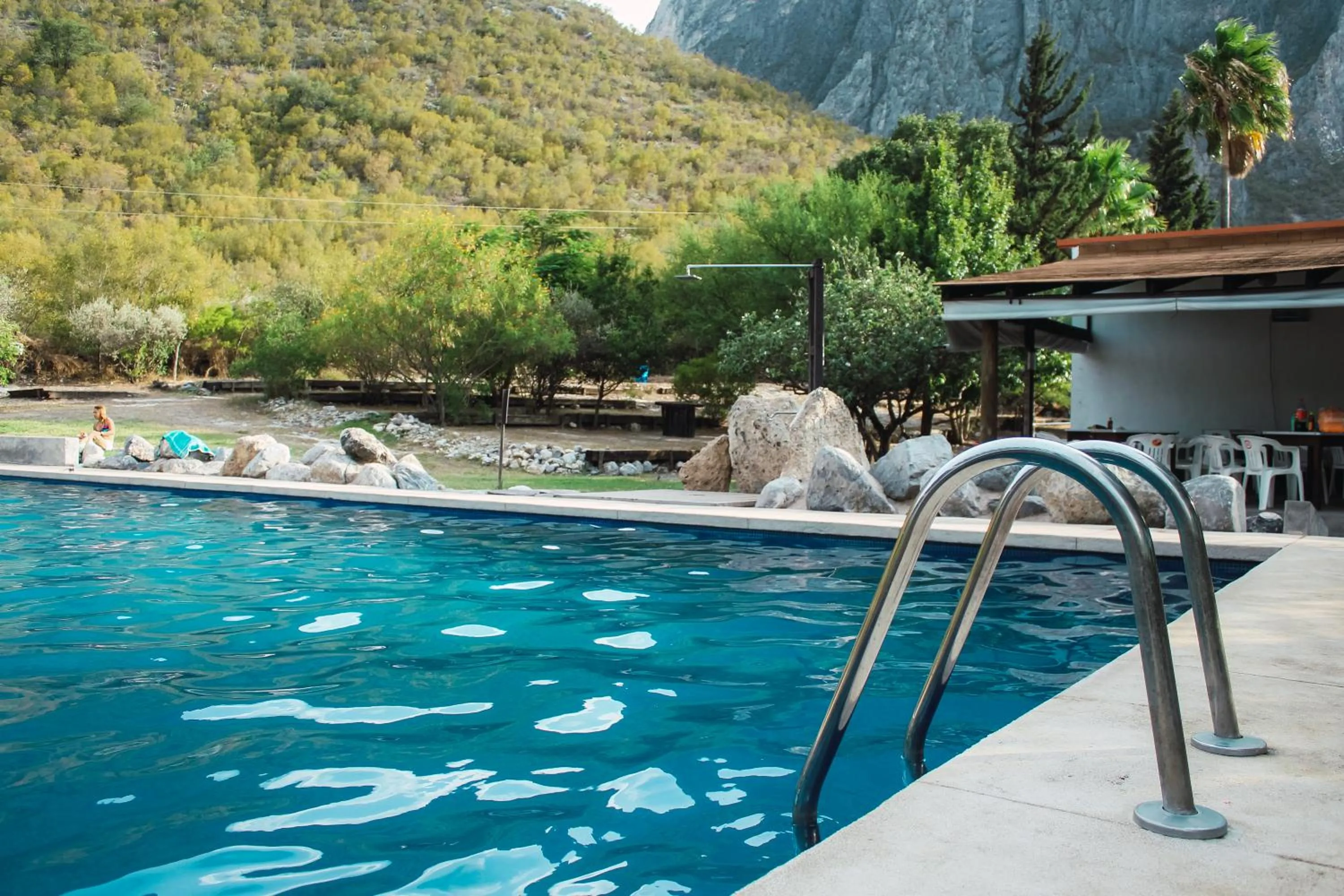 Swimming pool in La Posada en el Potrero Chico