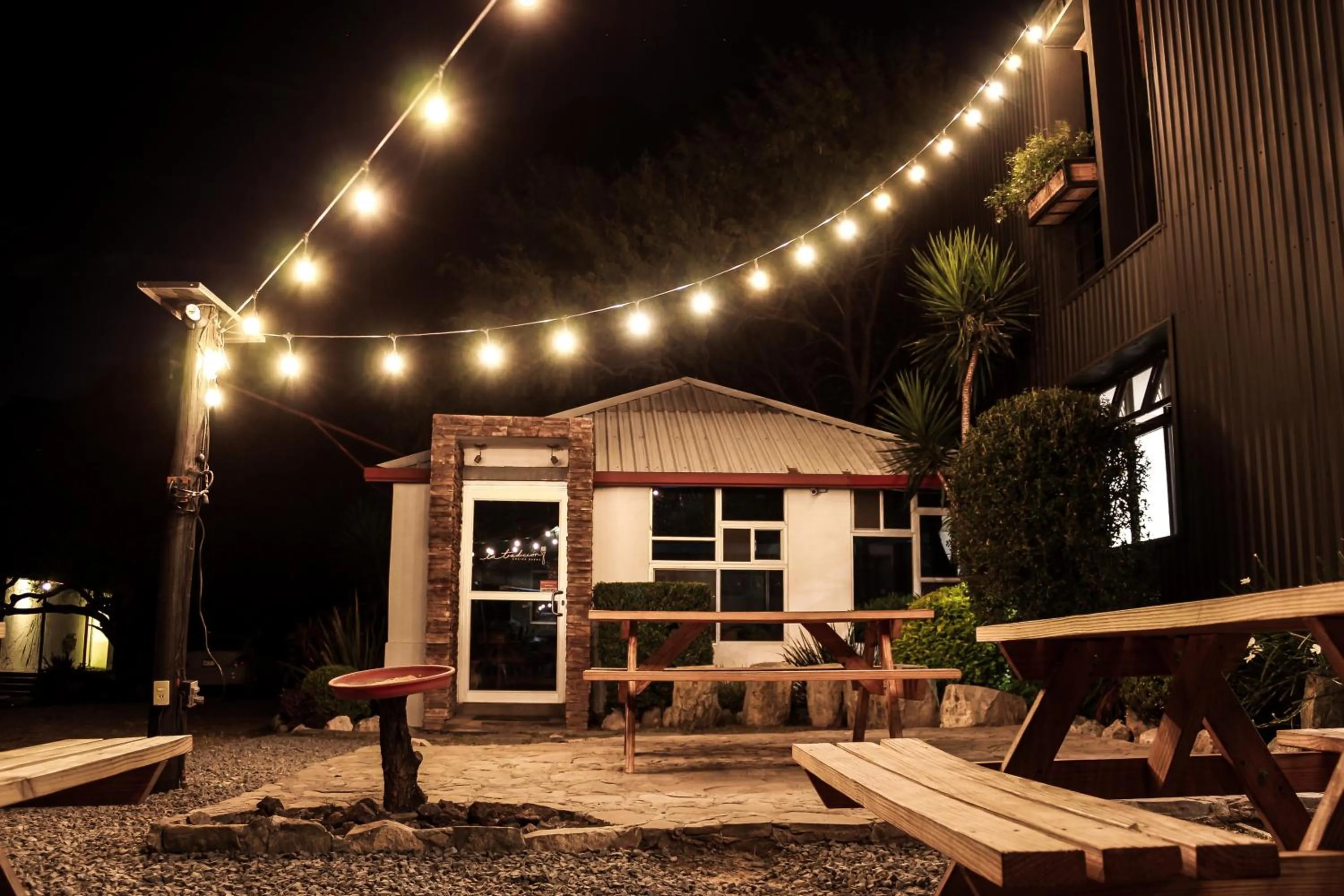 Restaurant/places to eat in La Posada en el Potrero Chico