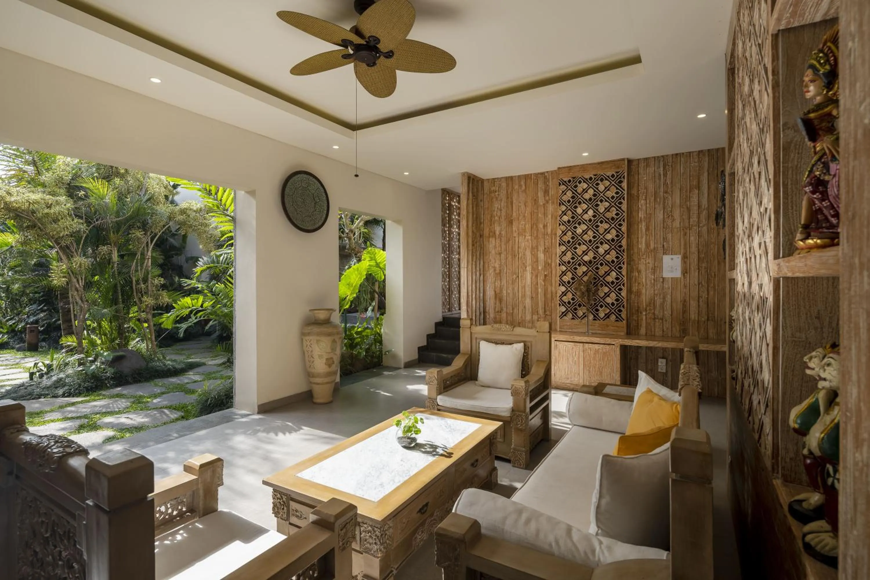 Lobby or reception in The Sun of Granary Resort and Villas