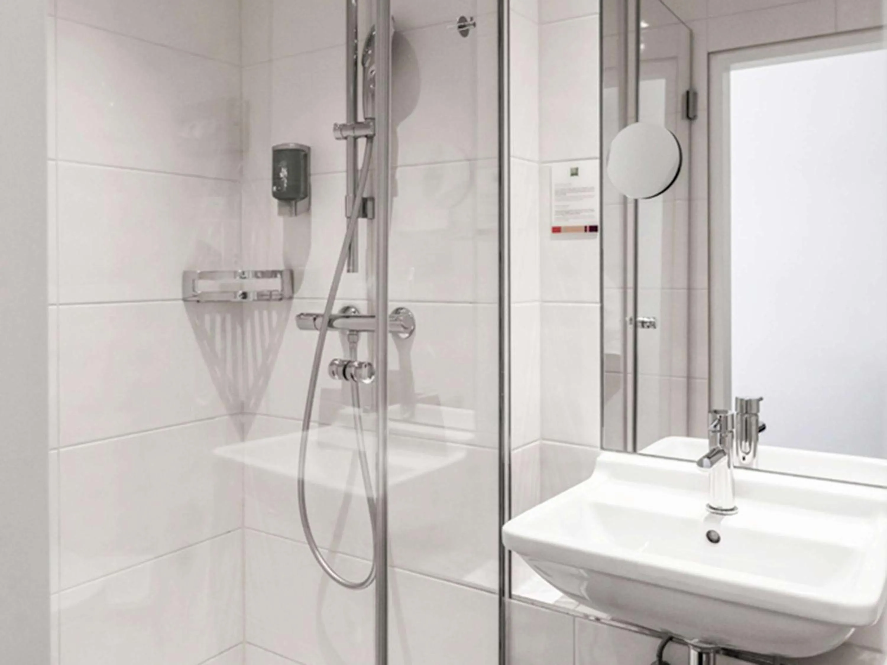 Photo of the whole room, Bathroom in ibis Styles Stuttgart