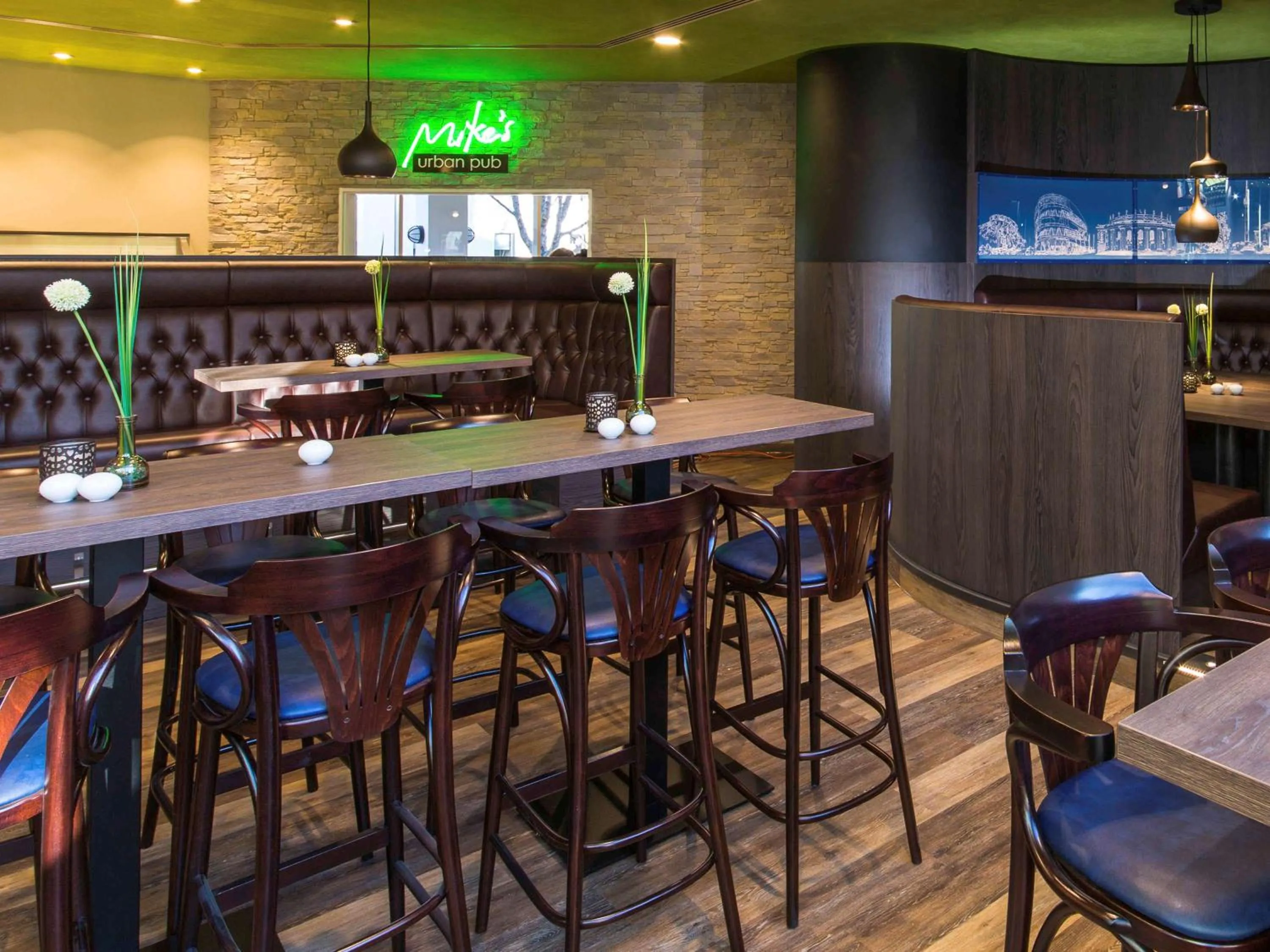 Restaurant/places to eat, Lounge/Bar in ibis Styles Stuttgart
