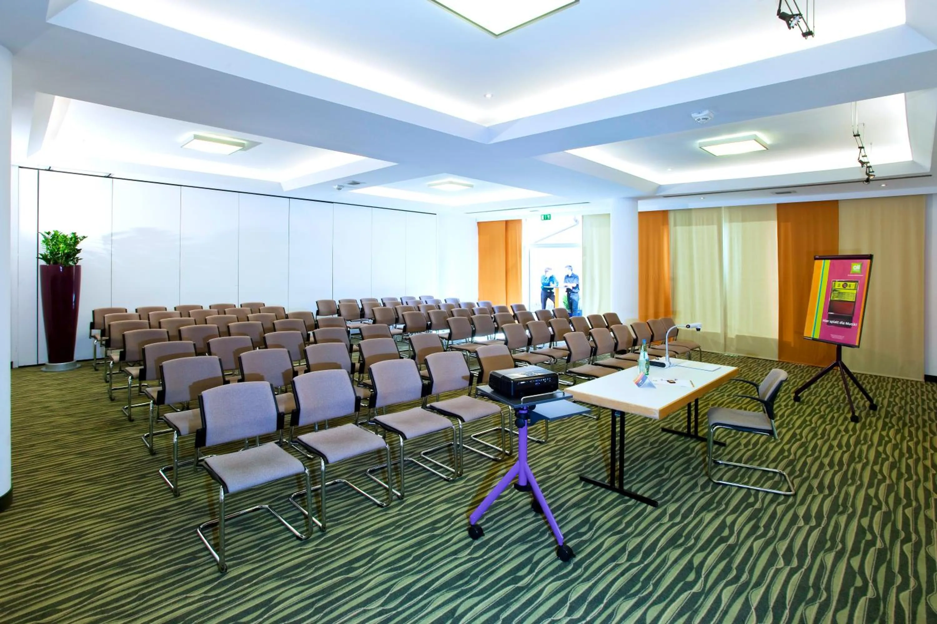 Business facilities in ibis Styles Stuttgart