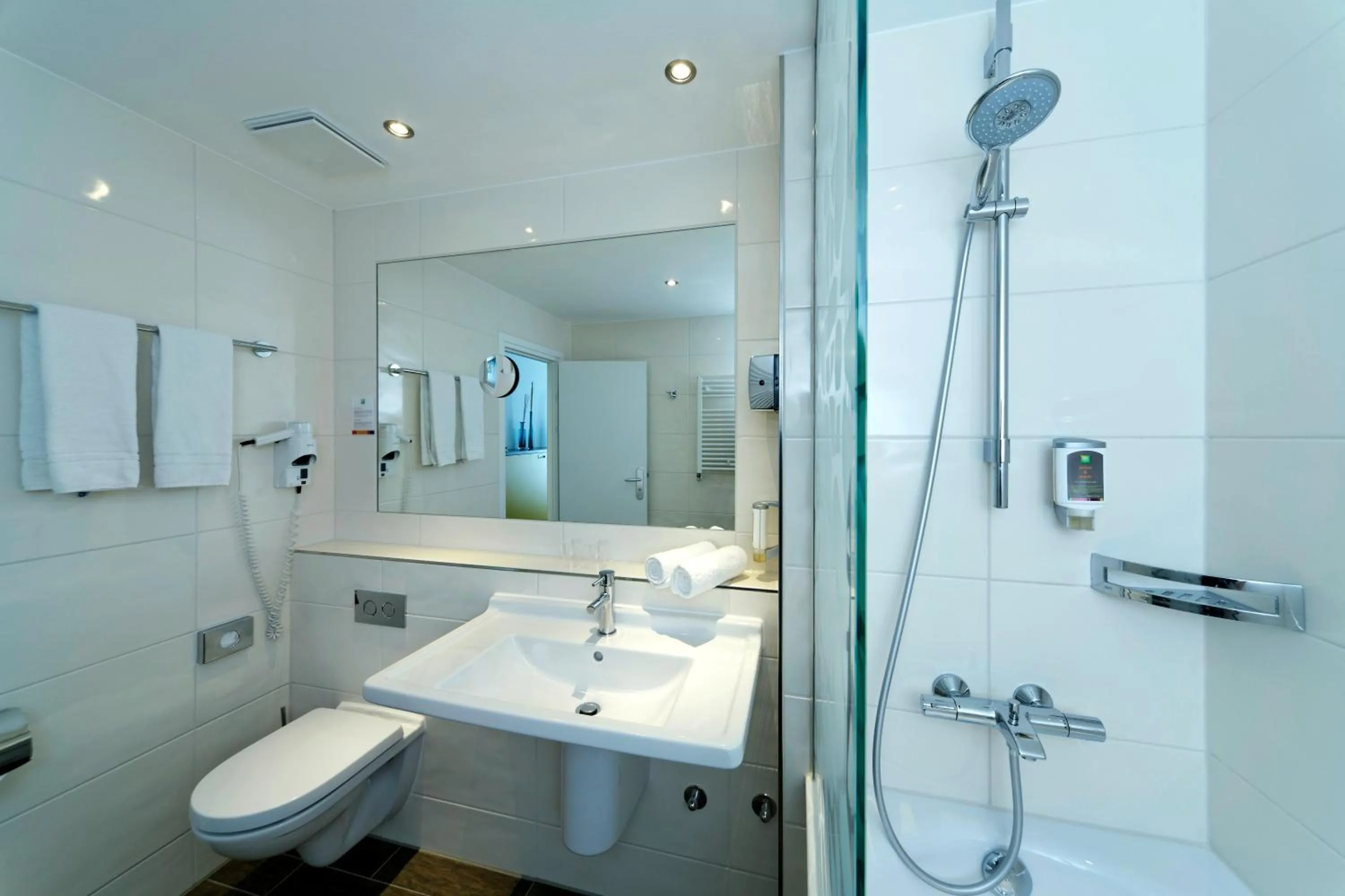 Bathroom in ibis Styles Stuttgart