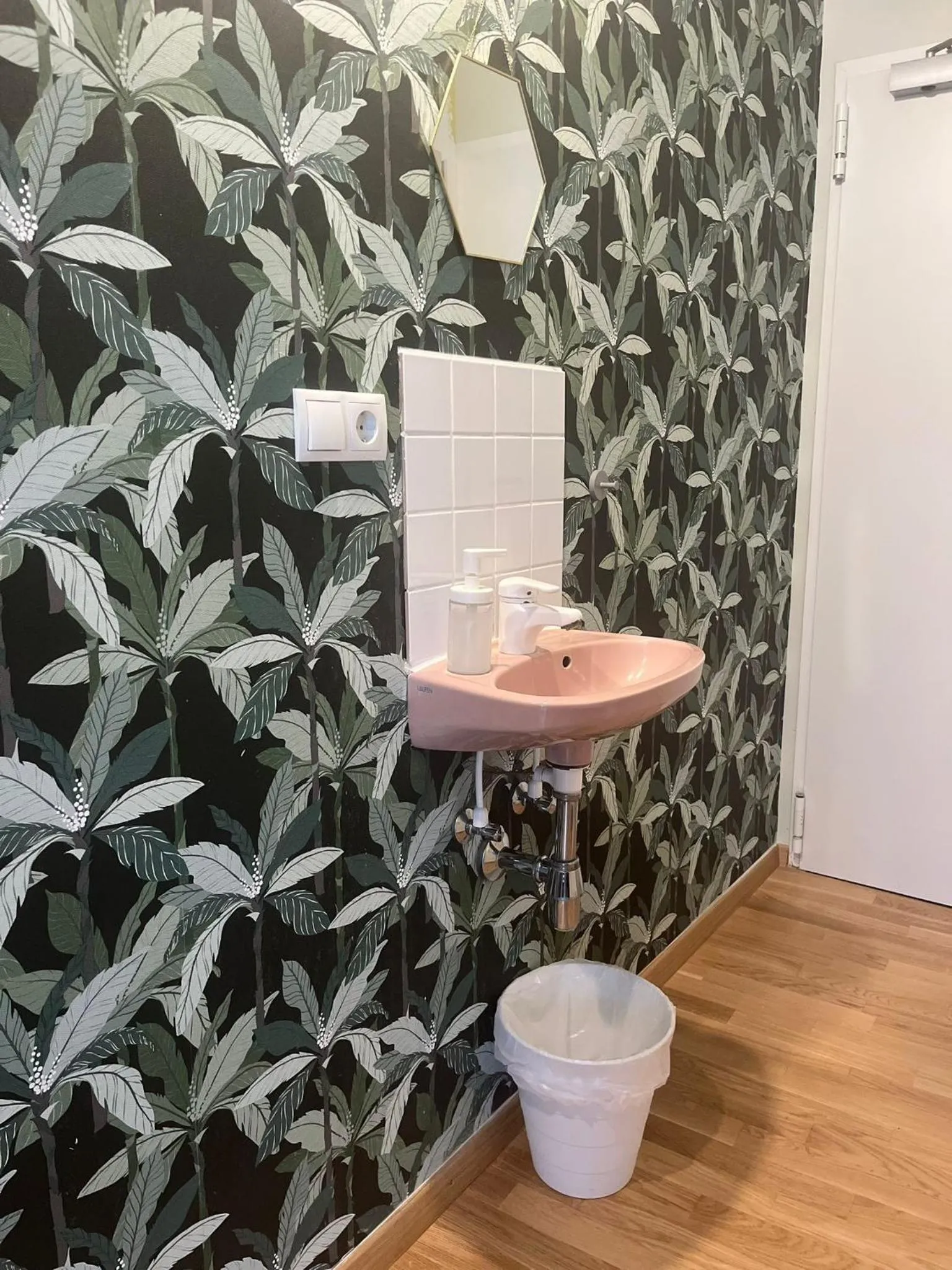 Bathroom in Sishaus Hostel