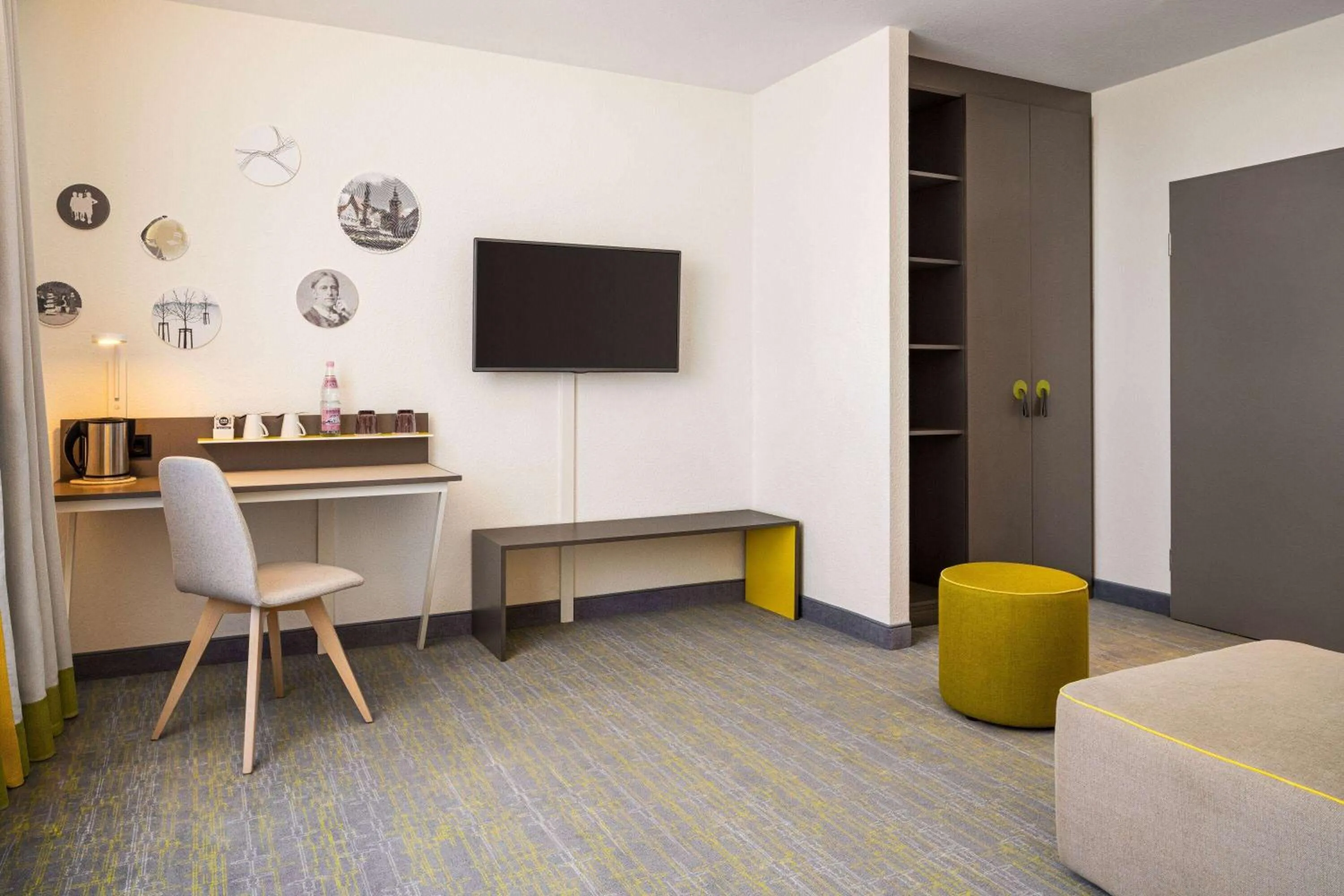 Photo of the whole room in Vienna House Easy by Wyndham Landsberg