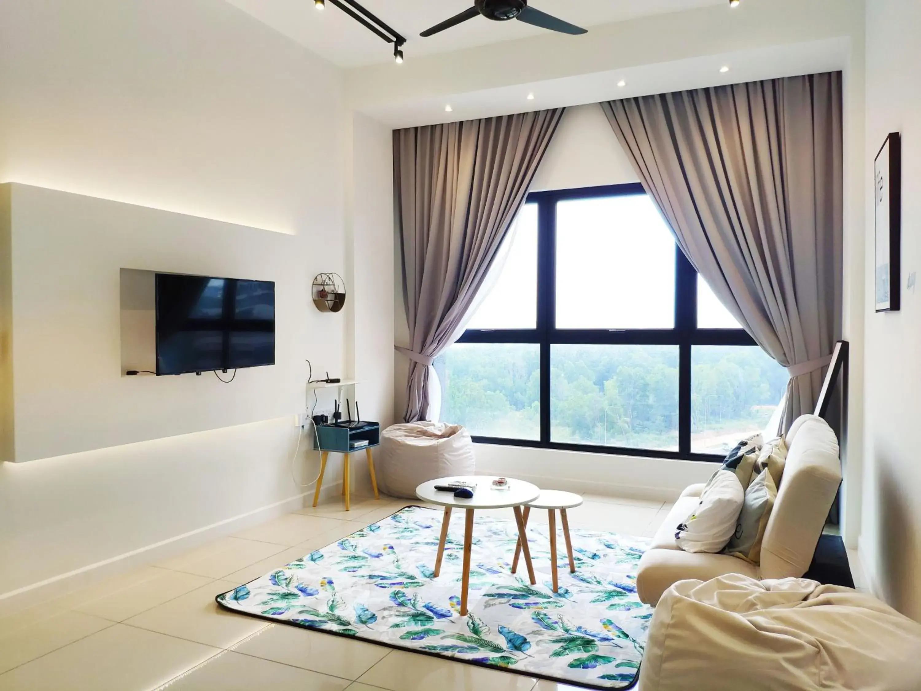 Le Pavilion by Salaam Suites, 5 pax, near Setiawalk Le Pavilion by Salaam Suites, 5 pax, near Setiawalk