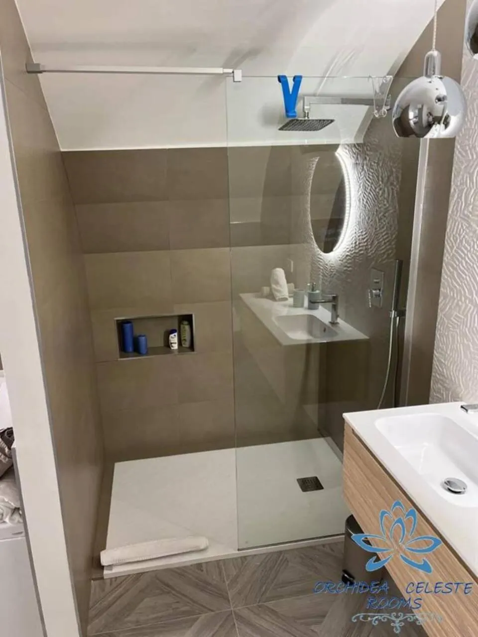 Bathroom in B&B Orchidea Celeste