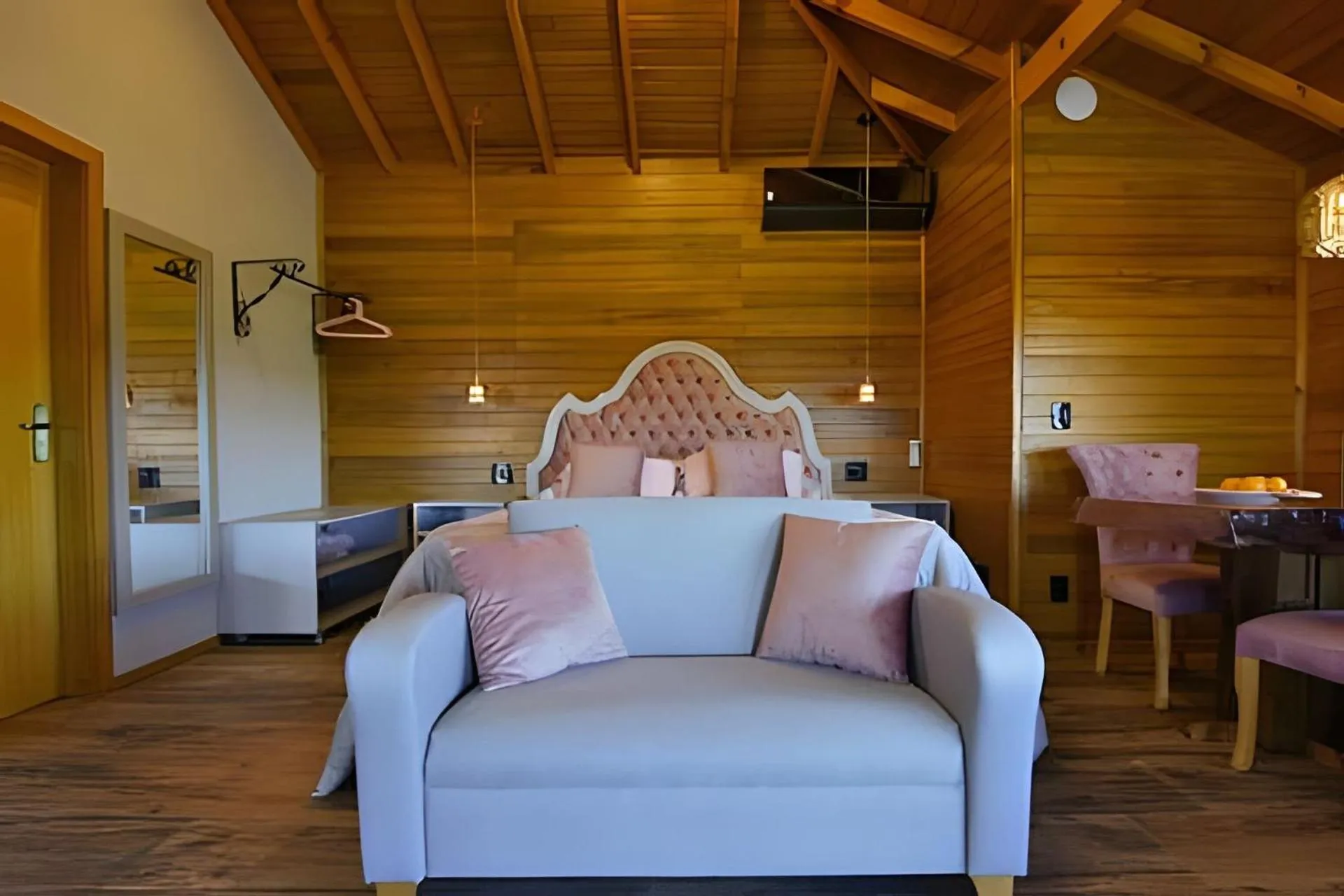 Bedroom in Stillo Gramado Linha Bonita