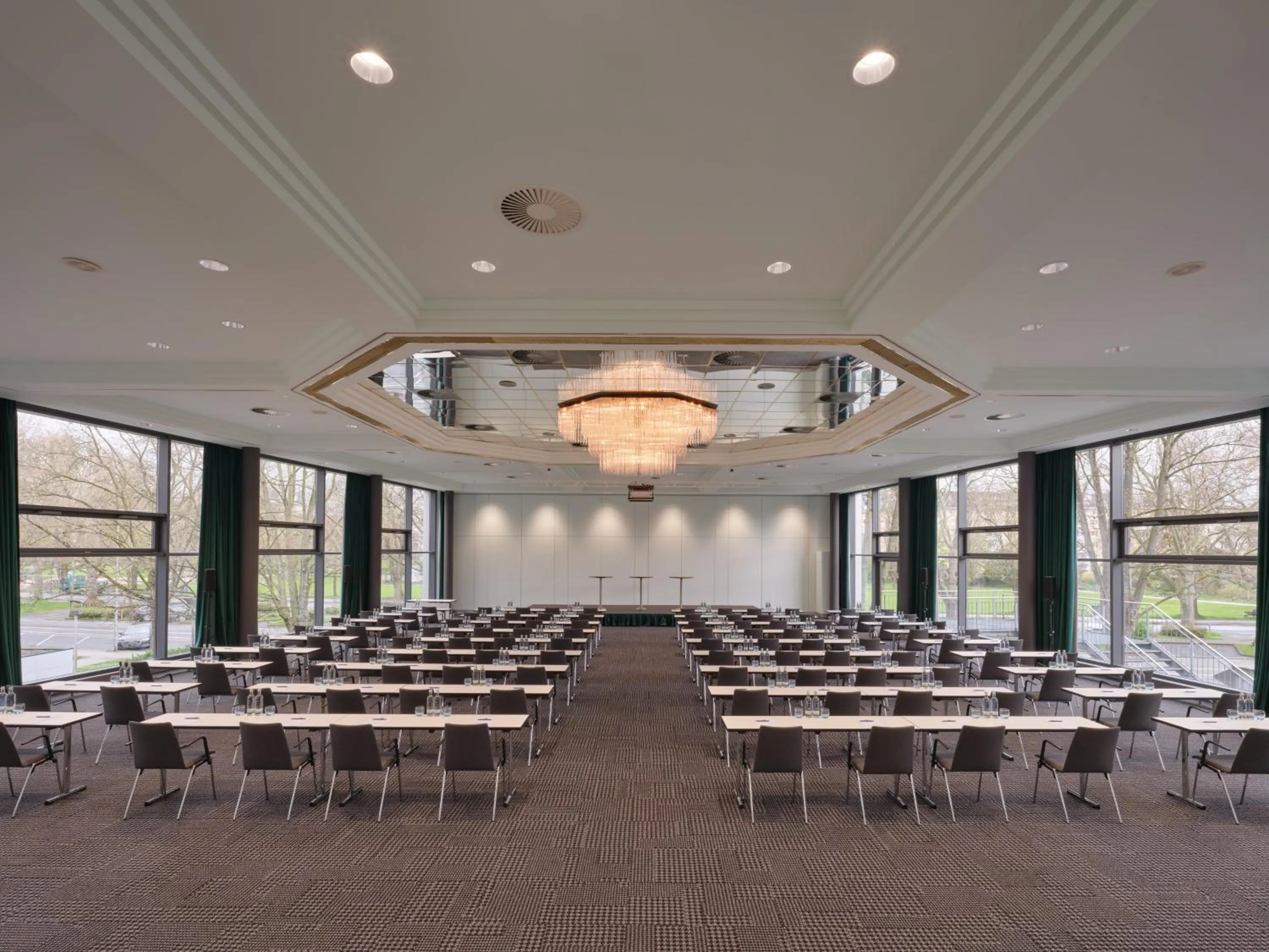 Business facilities in Dorint Pallas Wiesbaden