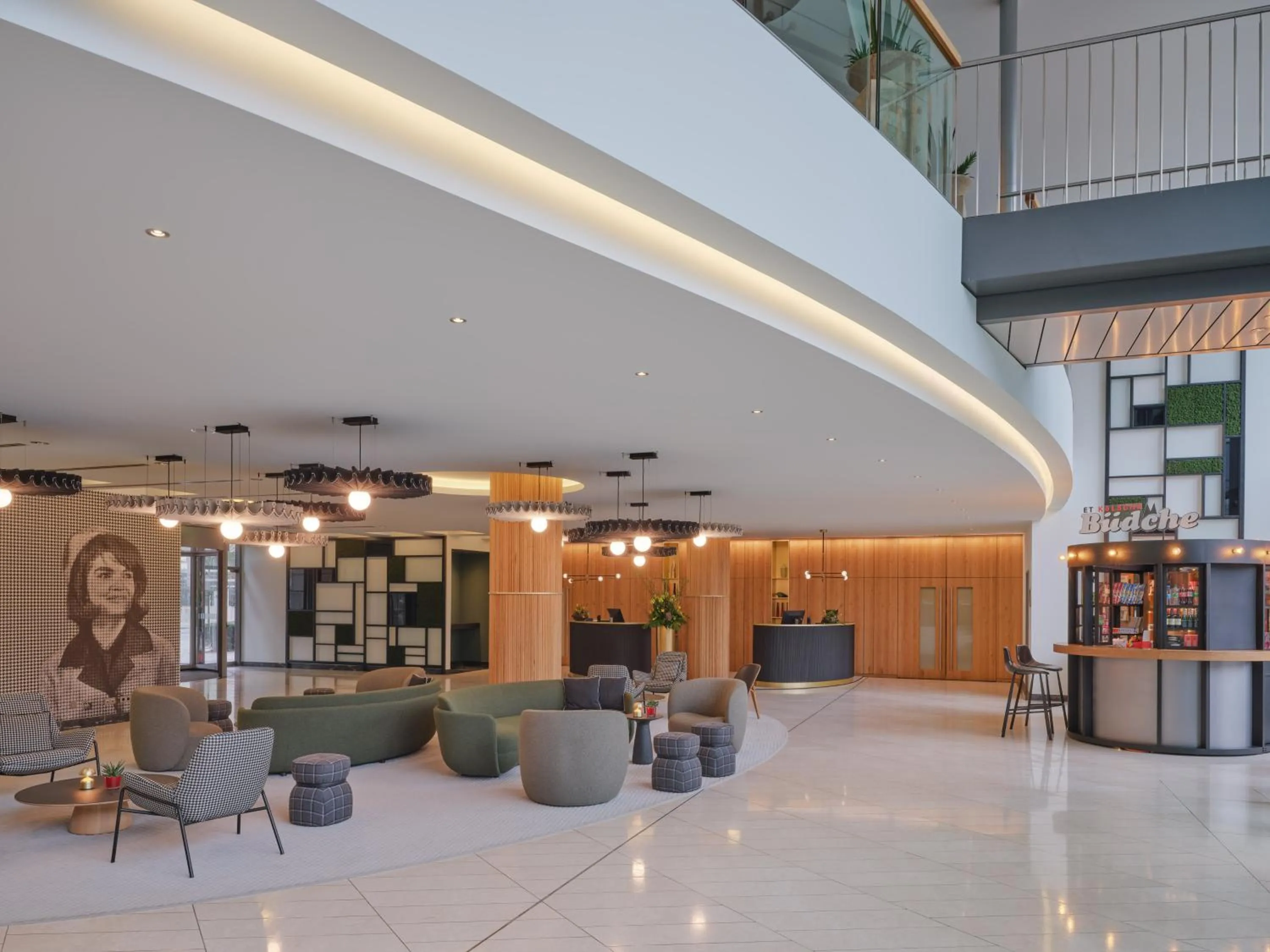 Lobby or reception in Dorint Pallas Wiesbaden