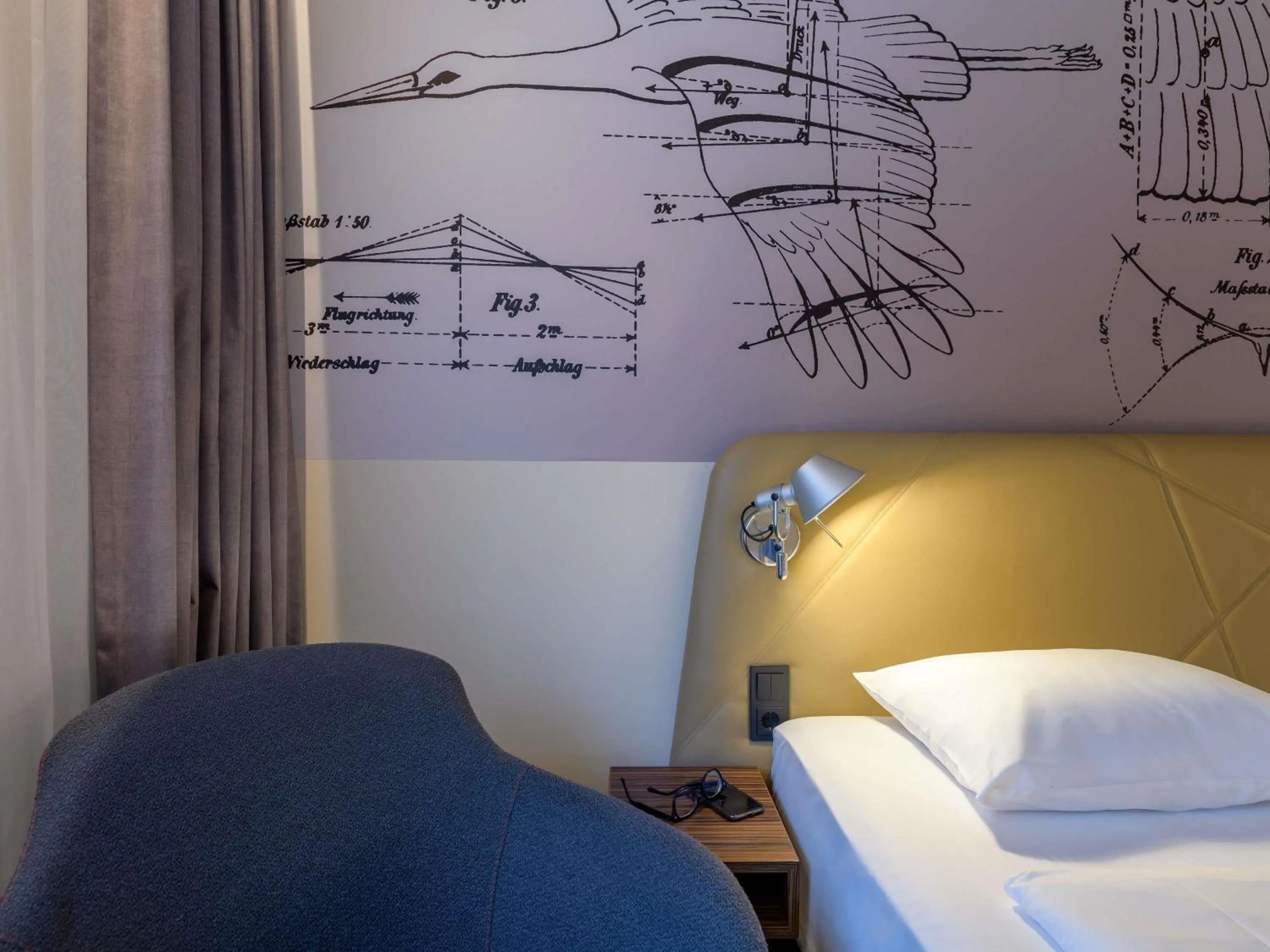 Bedroom, Bed in Mercure Hotel Berlin City