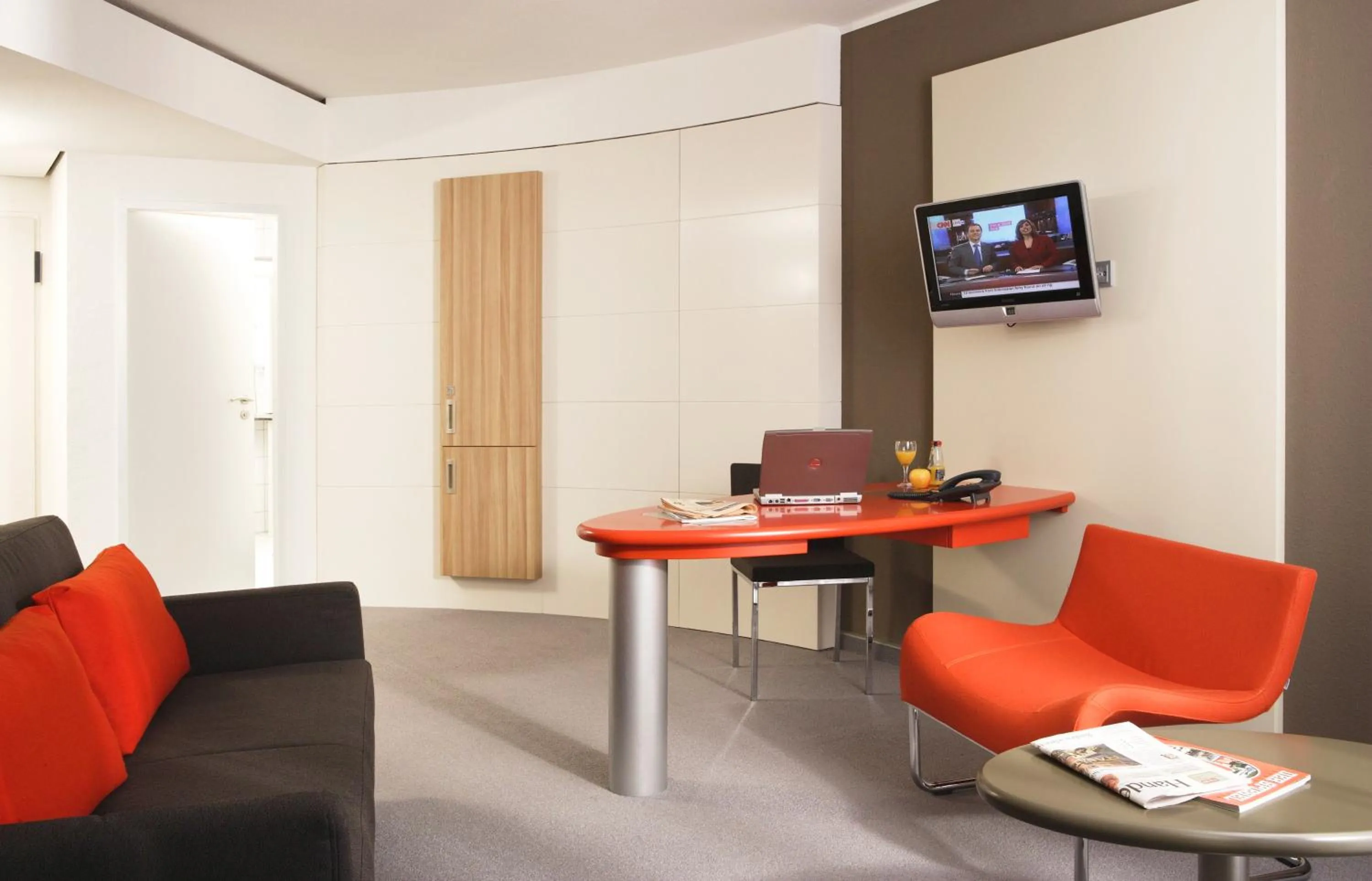 Living room in Mercure Residenz Frankfurt Messe