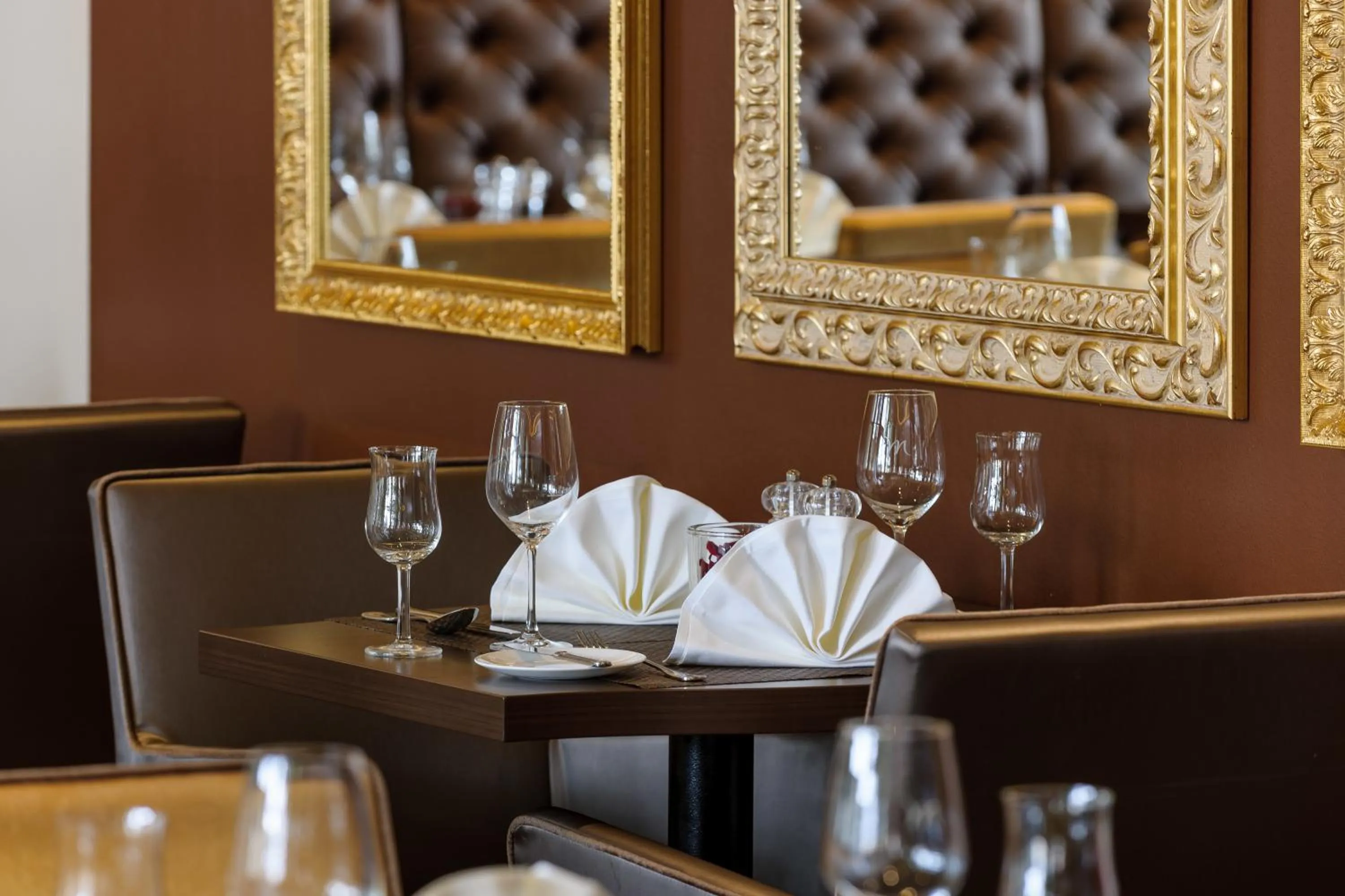 Food and drinks in Mercure Residenz Frankfurt Messe