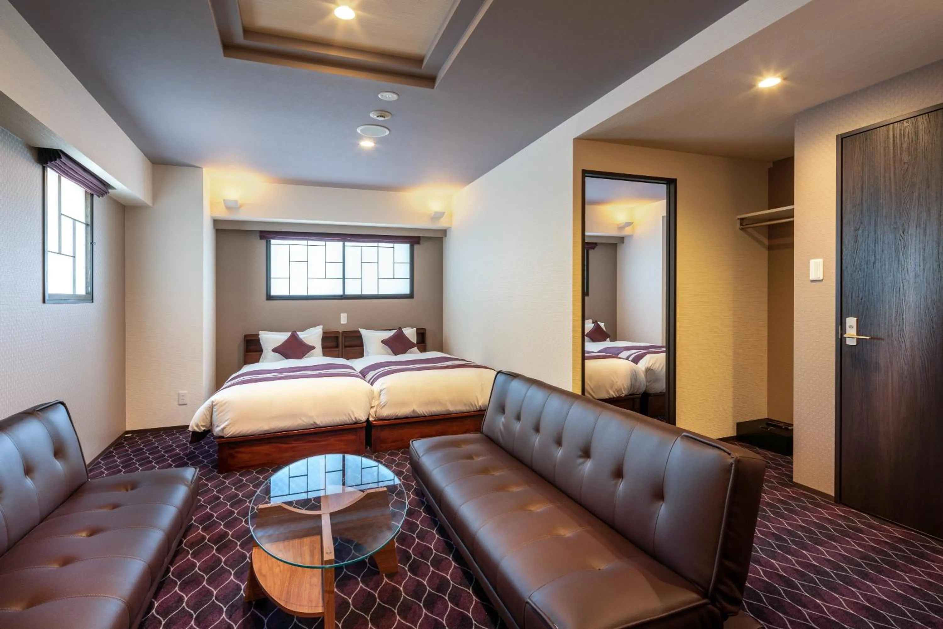 Photo of the whole room, Bed in Stay SAKURA Tokyo ASAKUSA ART DECO HOTEL