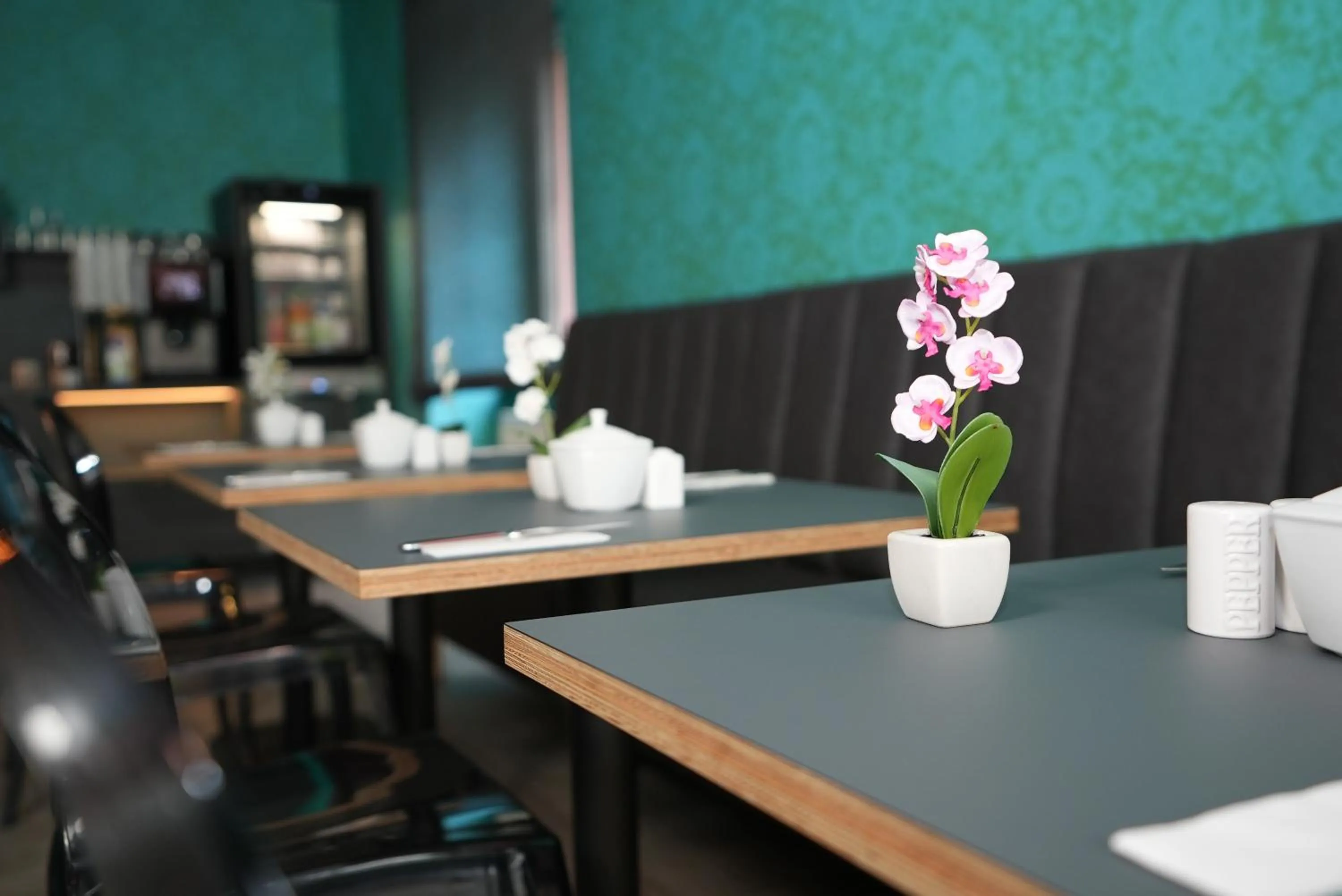 Lobby or reception in Hotel Attaché an der Messe