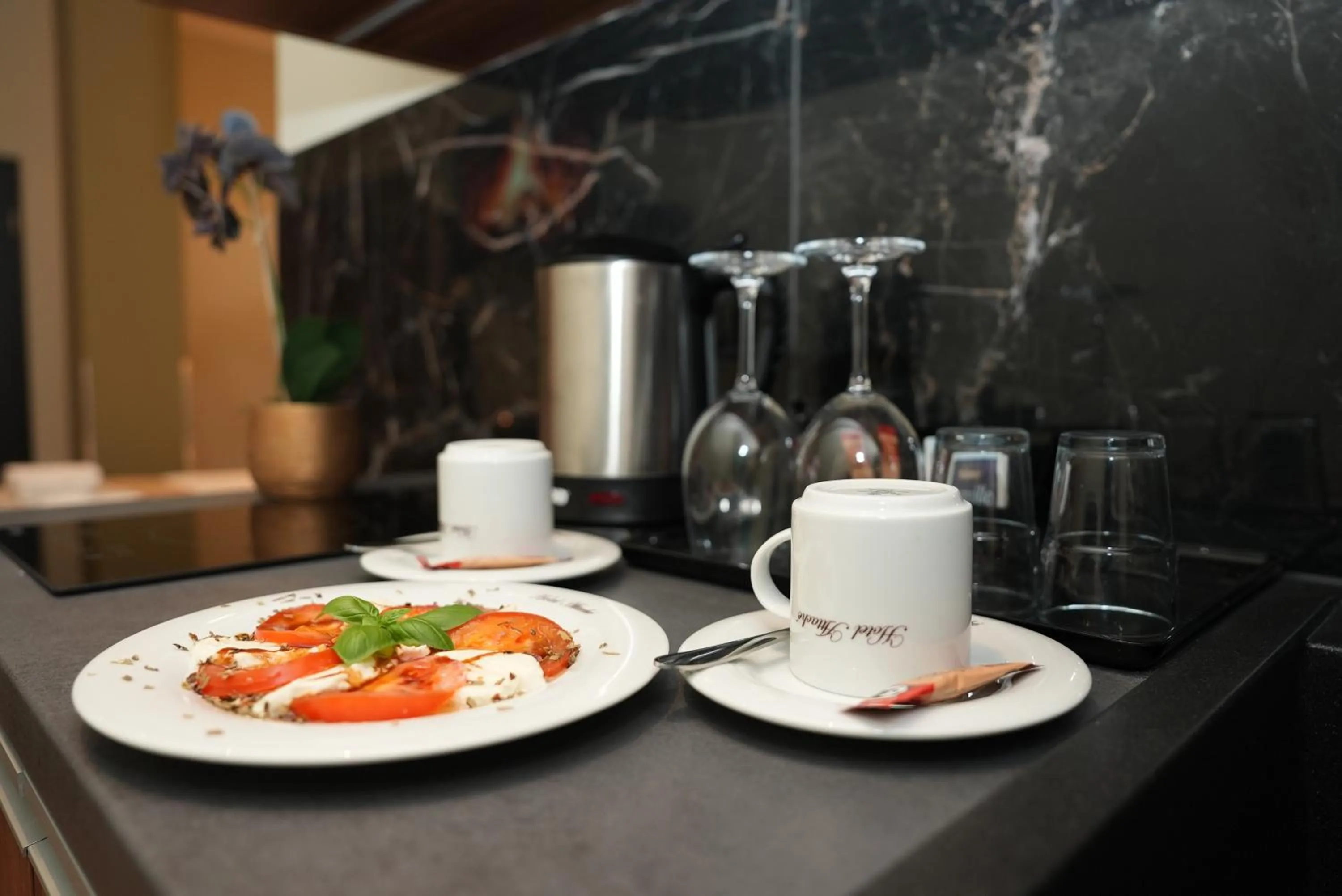 Coffee/tea facilities in Hotel Attaché an der Messe