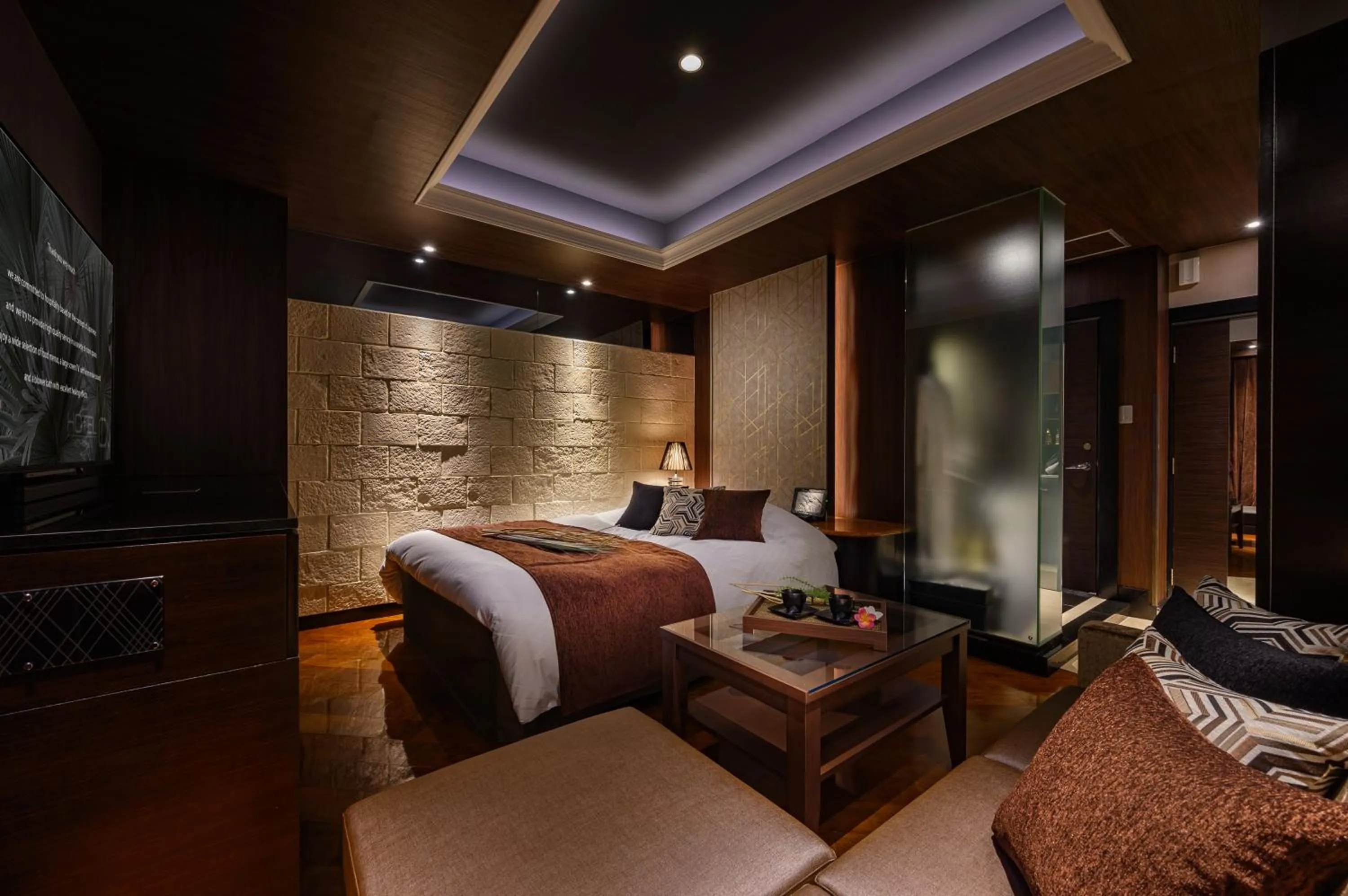 Bed in HOTEL C.KOHOKU