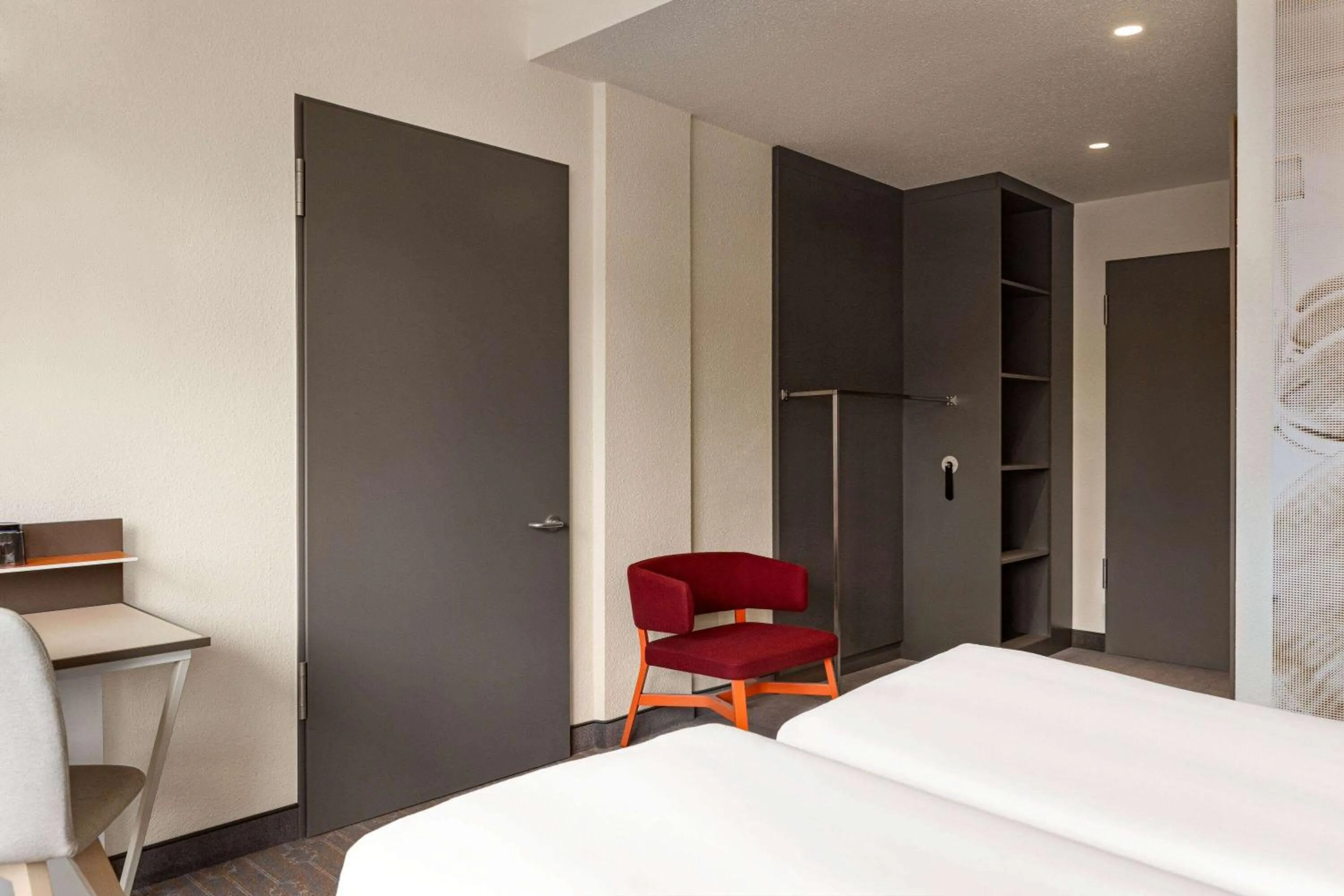 Photo of the whole room, Bed in Vienna House Easy by Wyndham Coburg