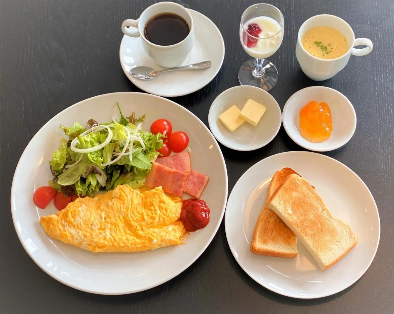 Breakfast in Le.Blanche