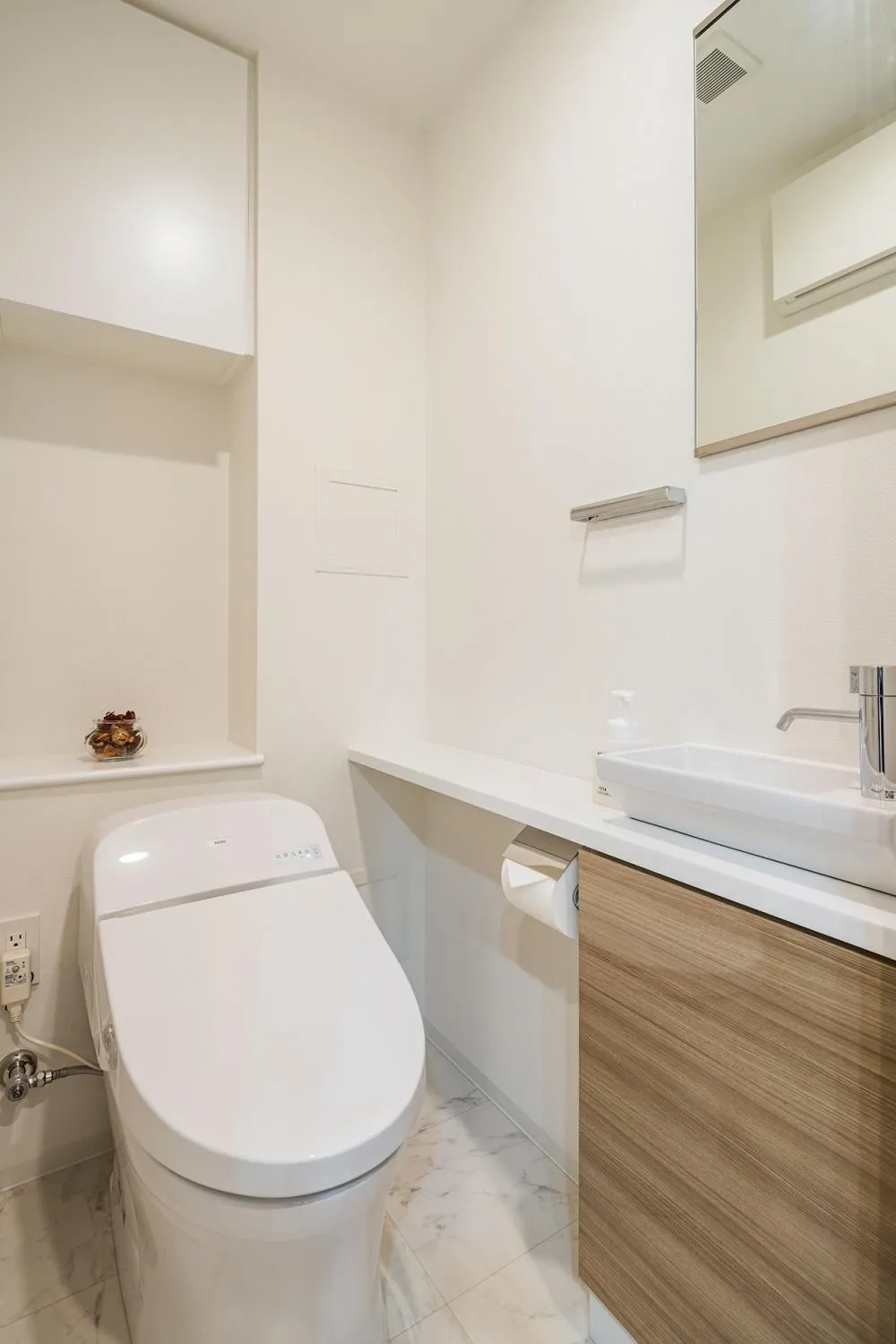 Toilet in Section L Ginza East