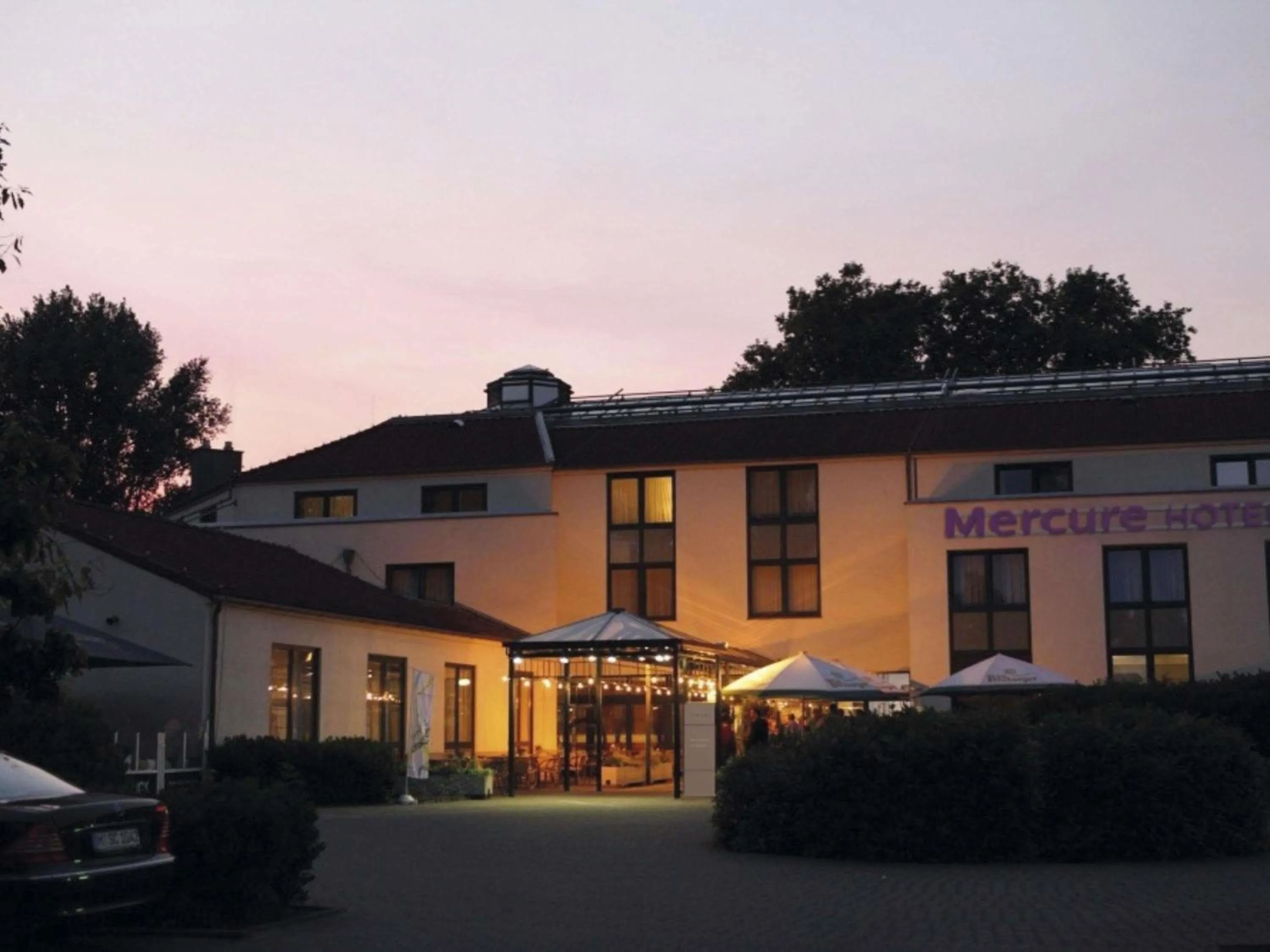 Property building in Mercure Tagungs- & Landhotel Krefeld