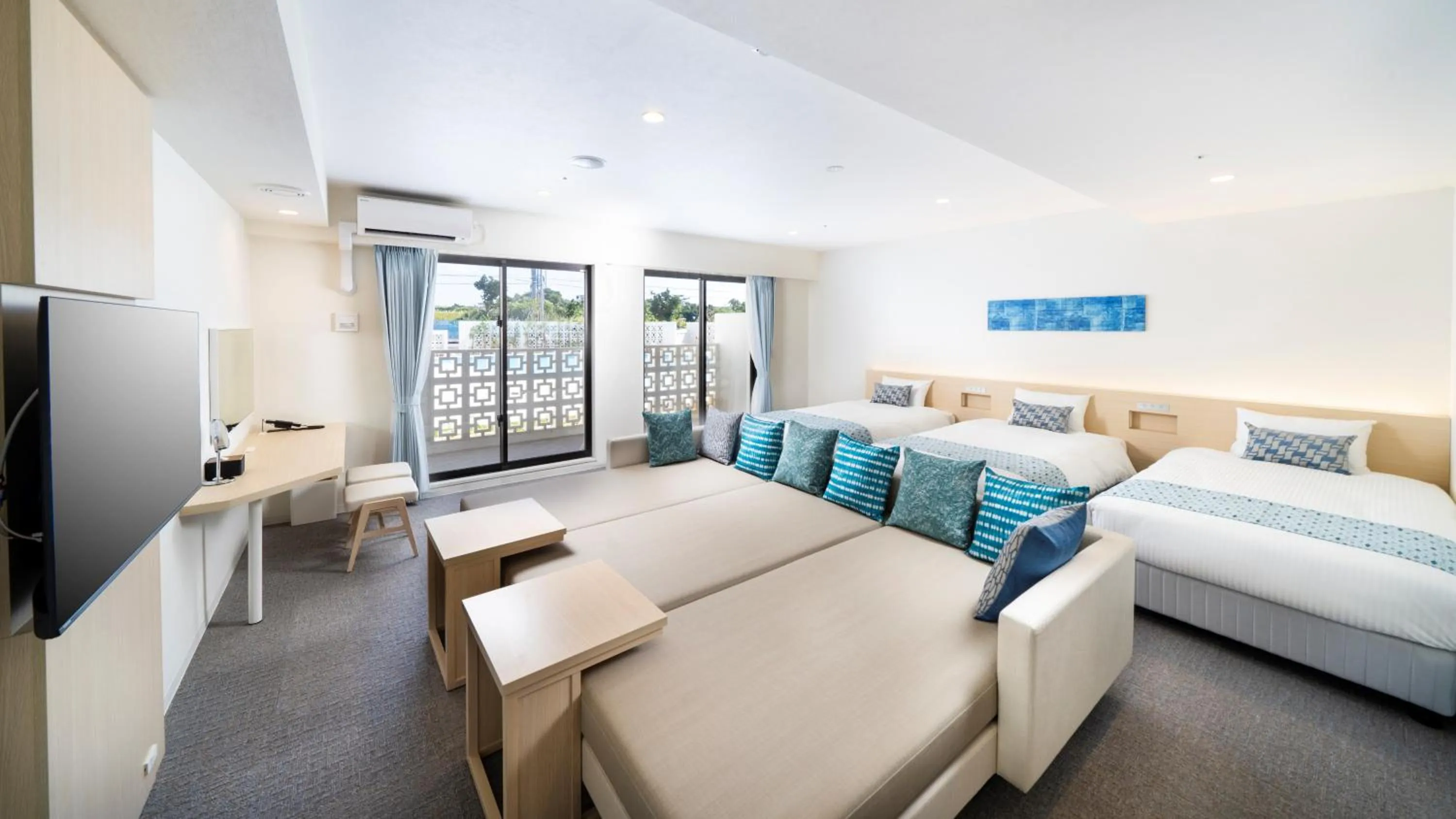 Photo of the whole room, Bed in Hotel Torifito Miyakojima Resort