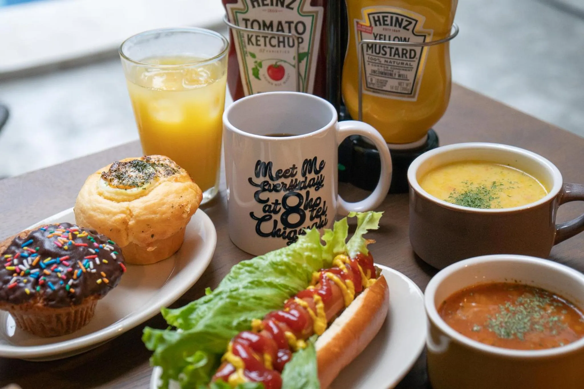 Lounge or bar in 8HOTEL Chigasaki