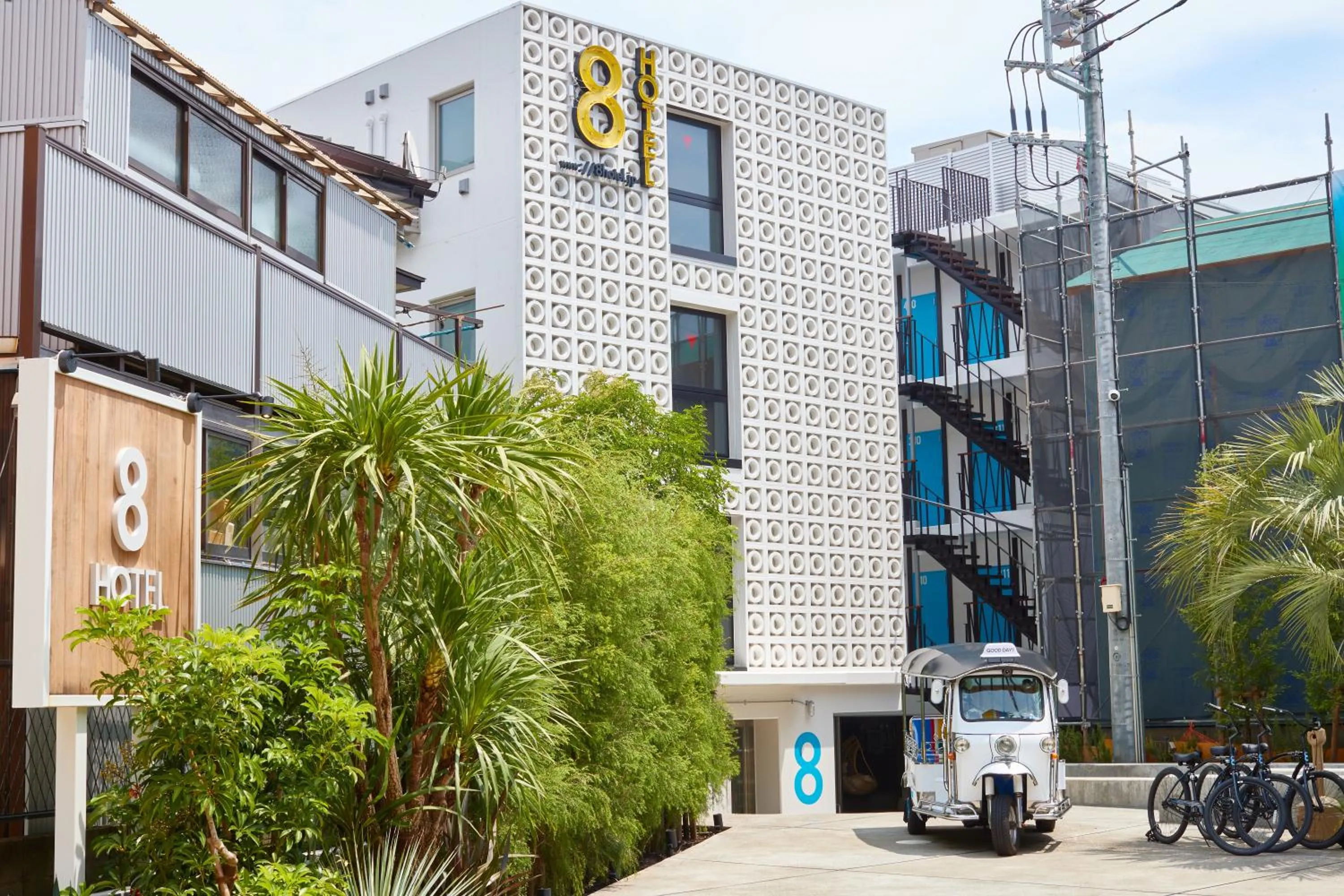 Property building in 8HOTEL Chigasaki