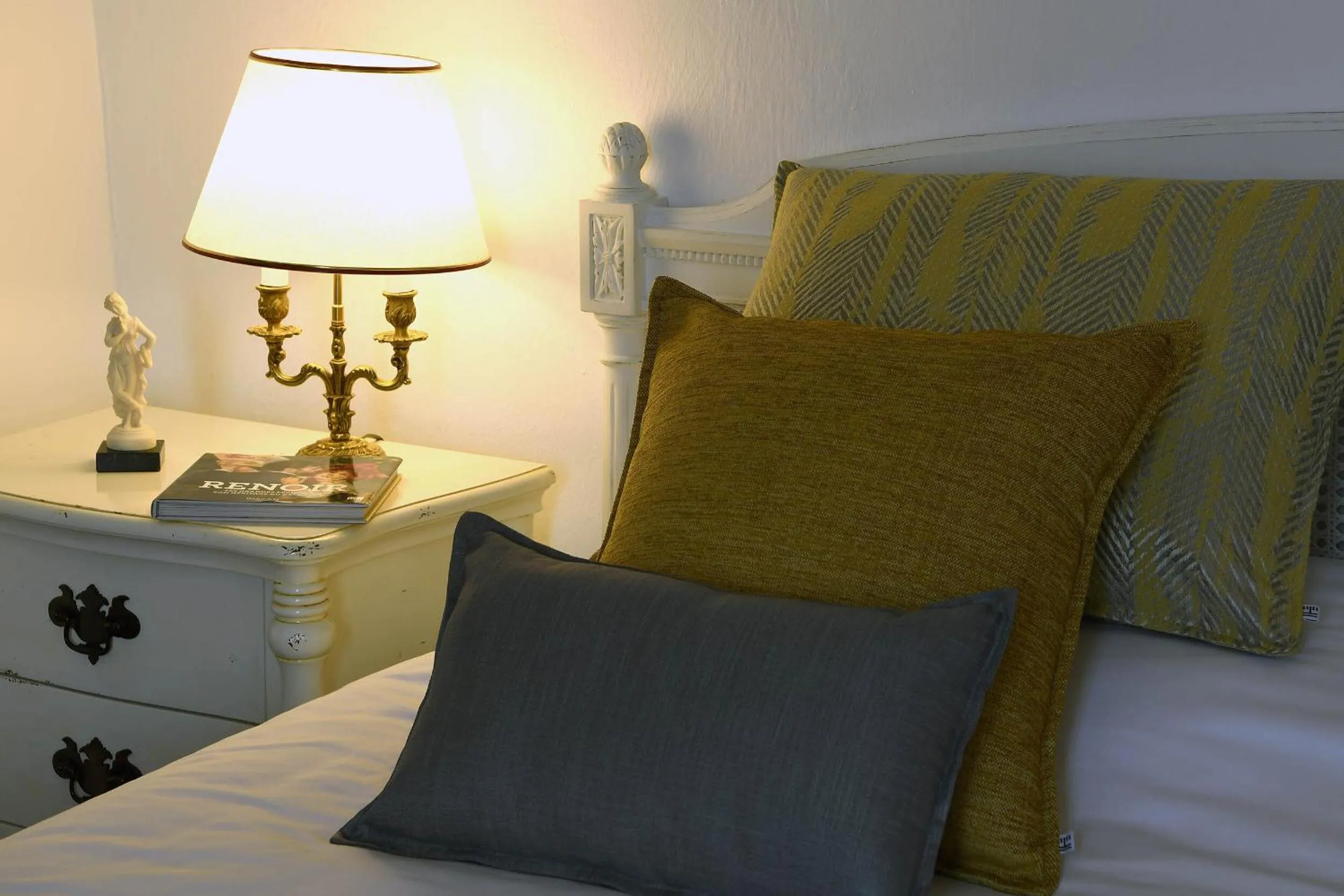 Bedroom, Bed in Bastide des Demoiselles