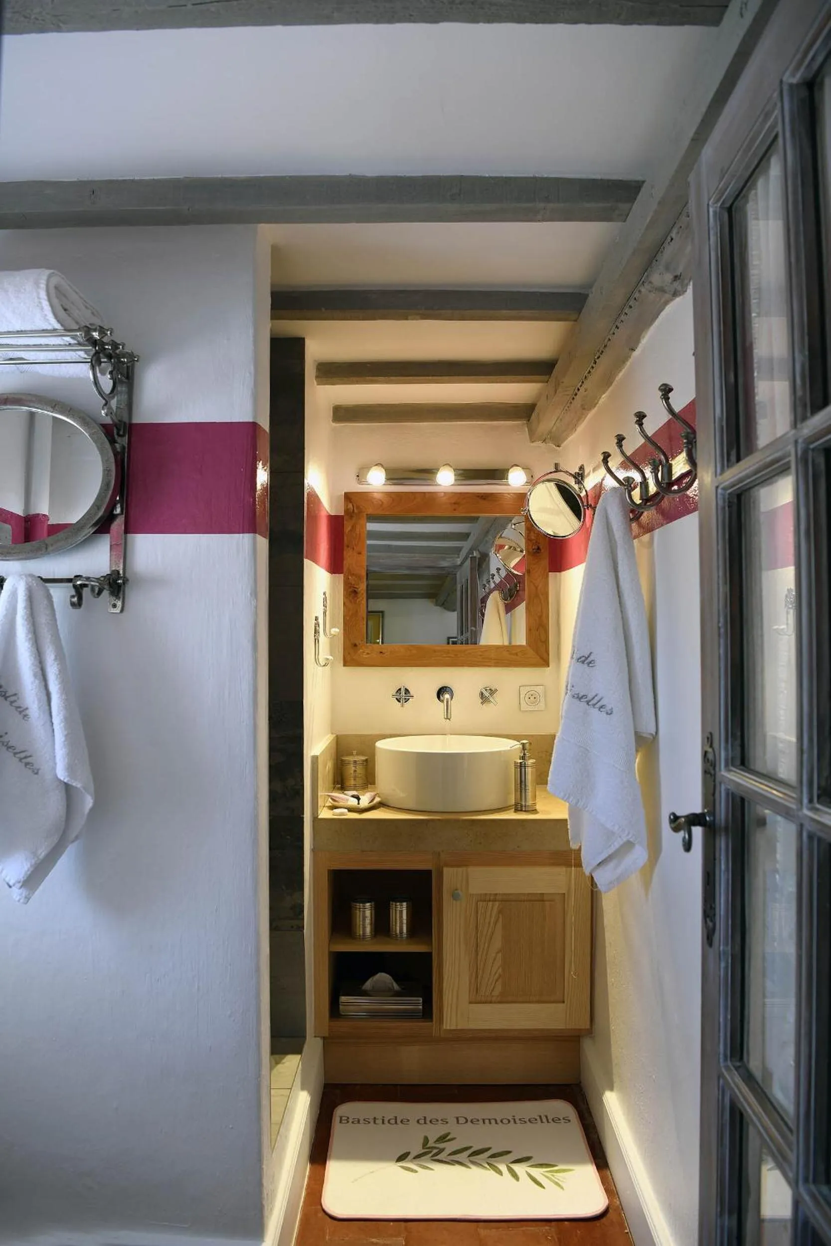 Bedroom in Bastide des Demoiselles