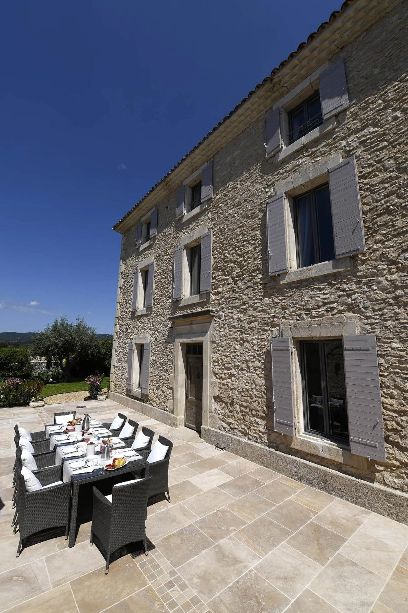 Property building in Bastide des Demoiselles