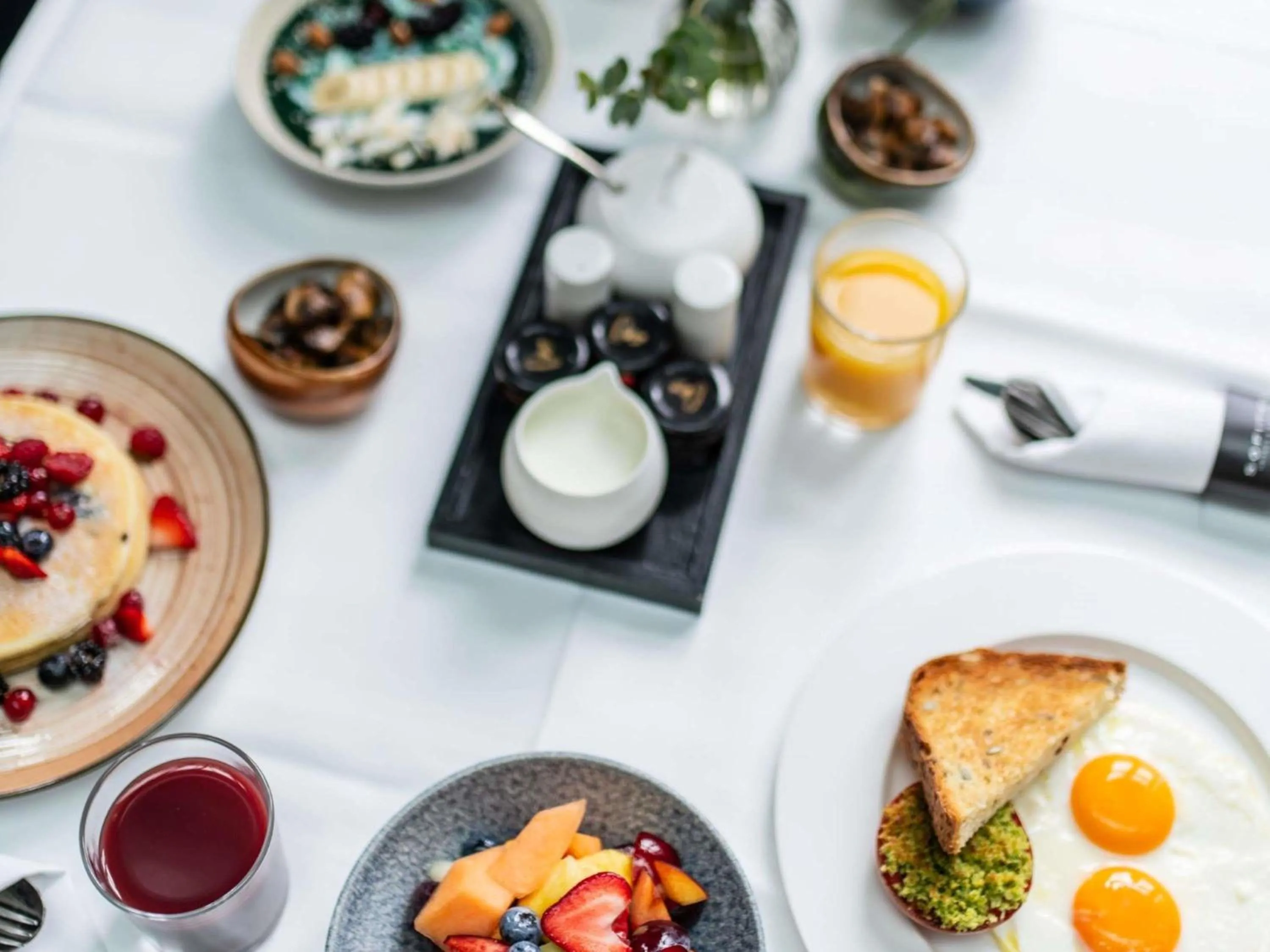 Restaurant/places to eat in Sofitel Munich Bayerpost