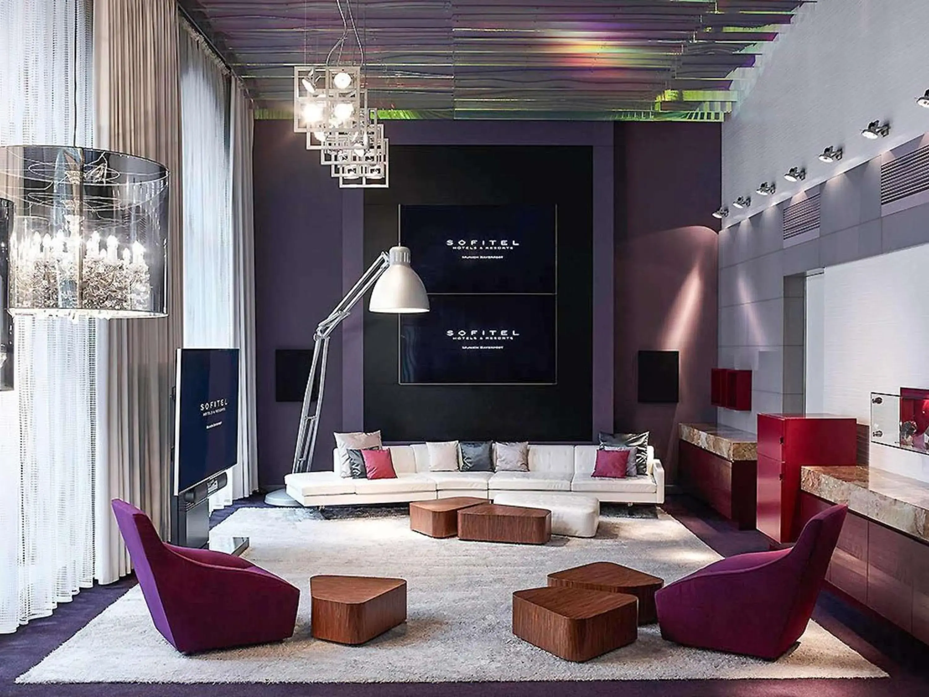 Apartment Suite with Balcony in Sofitel Munich Bayerpost Apartment Suite with Balcony in Sofitel Munich Bayerpost